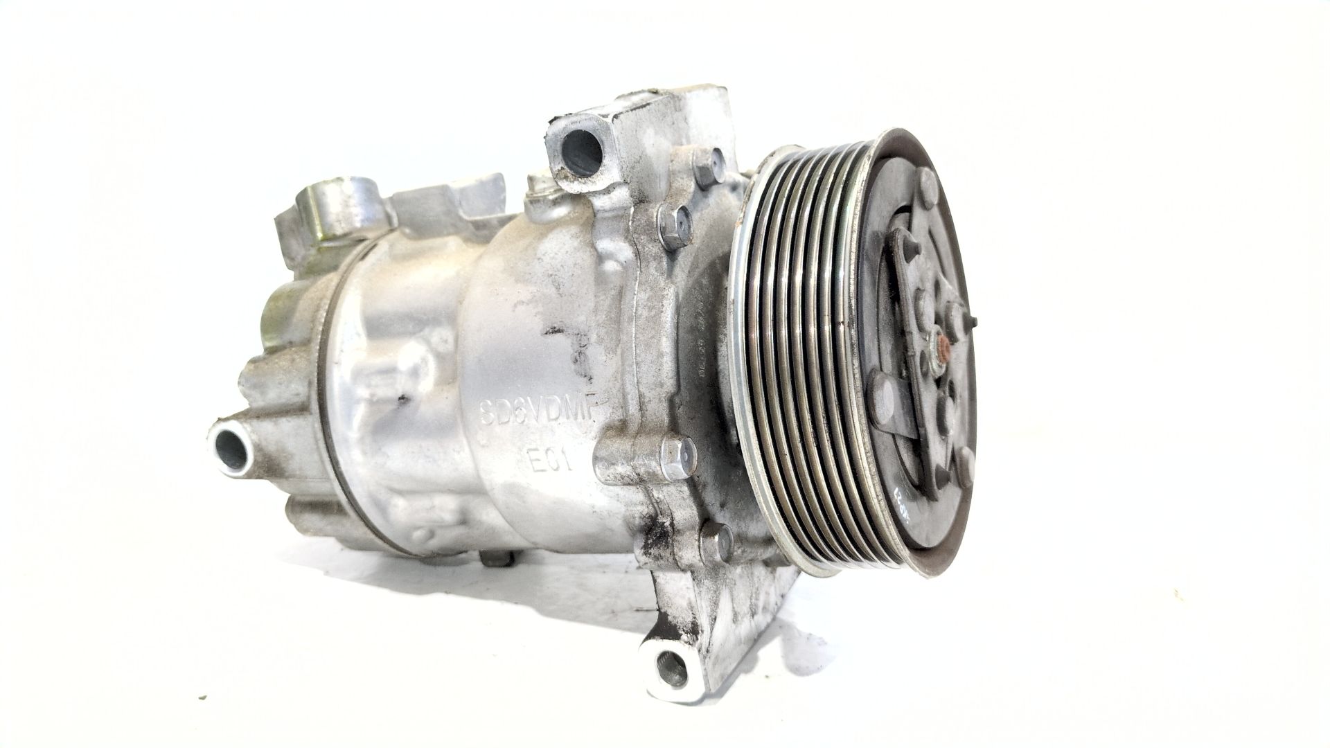 compresor_aire_acondicionado_926008670r_renault_kangoo_grand_kangoo_ii_kw0_1_1_2_tce_115_kw02_kw14