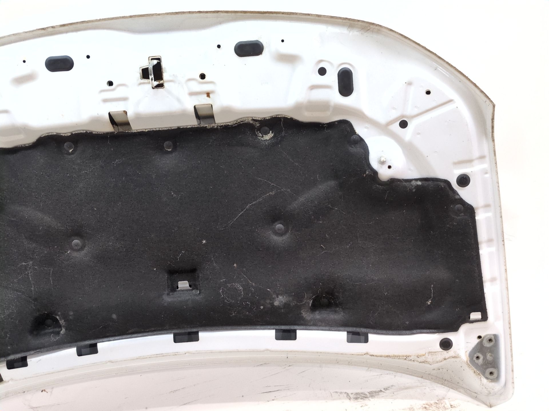 capot_651008347r_ice_white_bc_ov369_dacia_duster_hm_1_5_dci_115_hmad