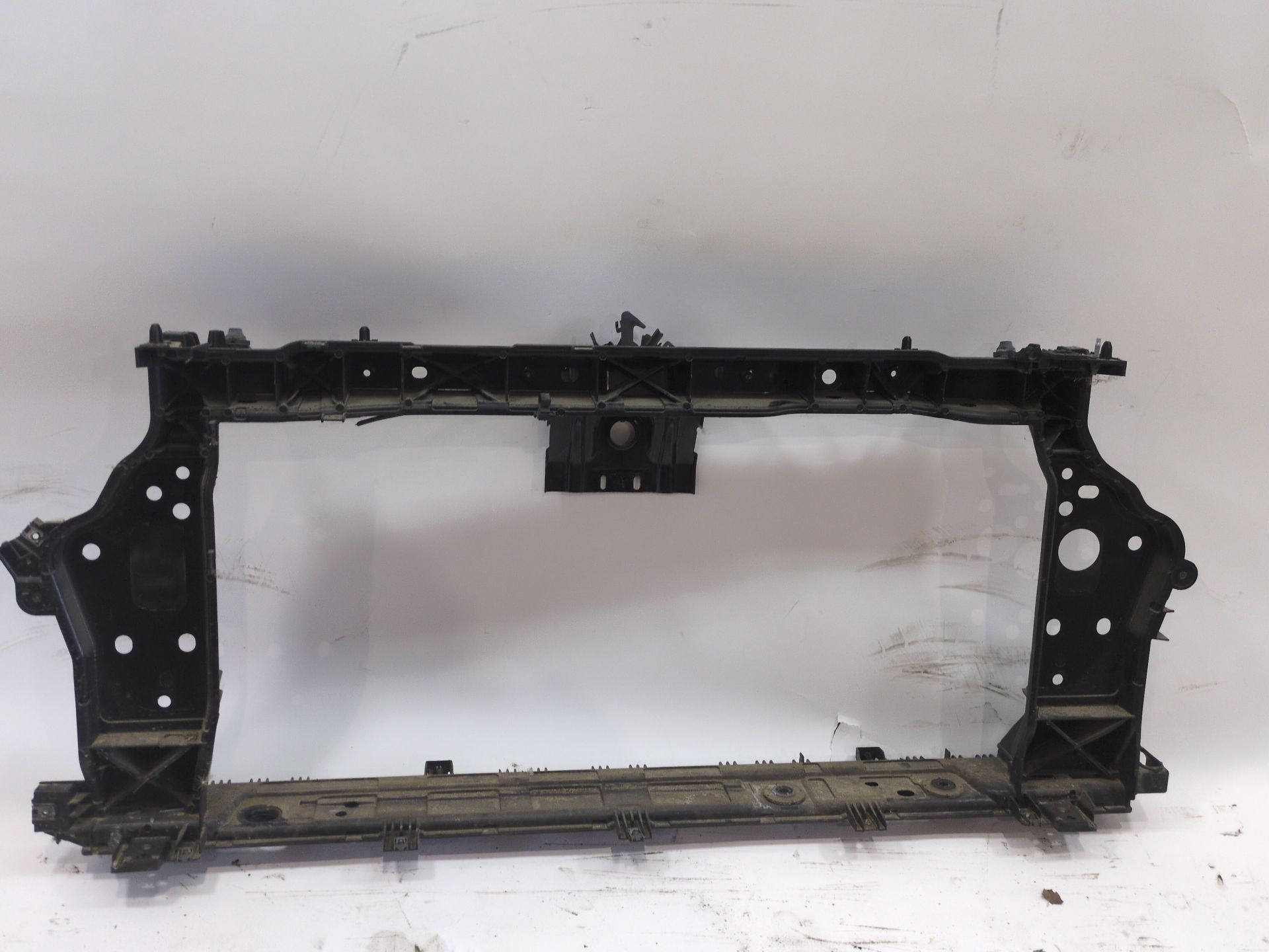 frente_625000427r_renault_clio_v_b7_1_3_tce_140_b7n0