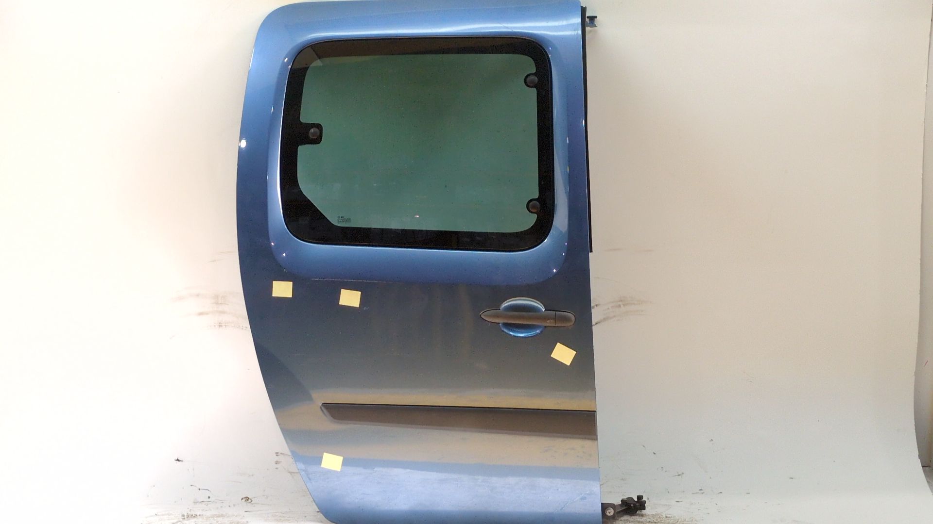 PUERTA CORREDERA LATERAL DERECHA RENAULT KANGOO / GRAND KANGOO II (KW0/1_) 1.2 TCE 115 (KW02 KW14) - 821007601R