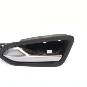 maneta_interior_delantera_izquierda_806714209r_renault_clio_v_b7_1_5_blue_dci_100_b7ad