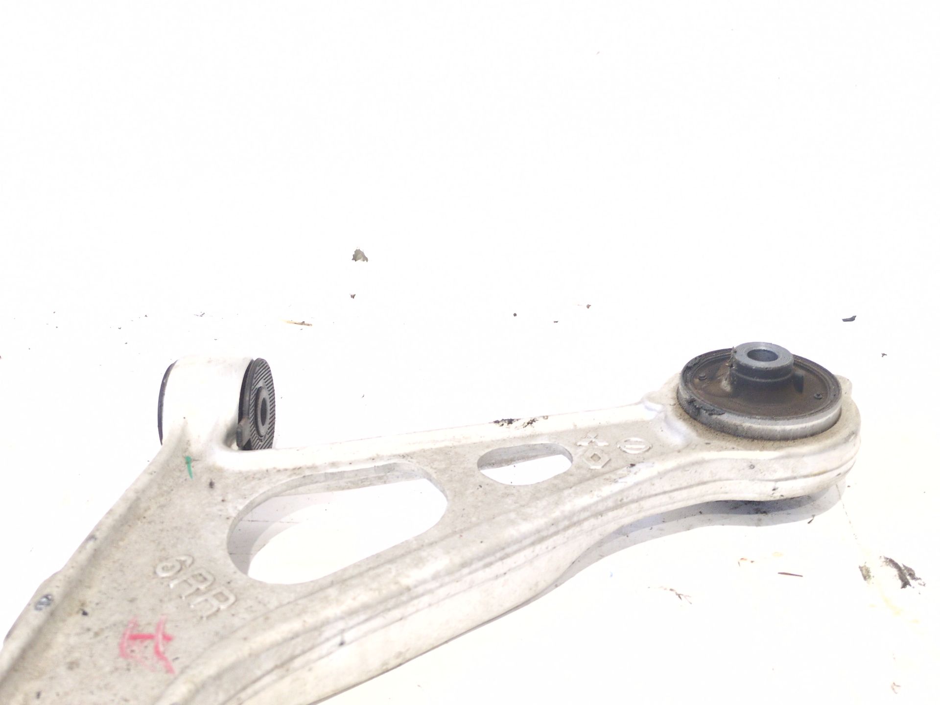 brazo_suspension_inferior_delantero_izquierdo_545016ua0a_renault_austral_e_tech_200_hybrid