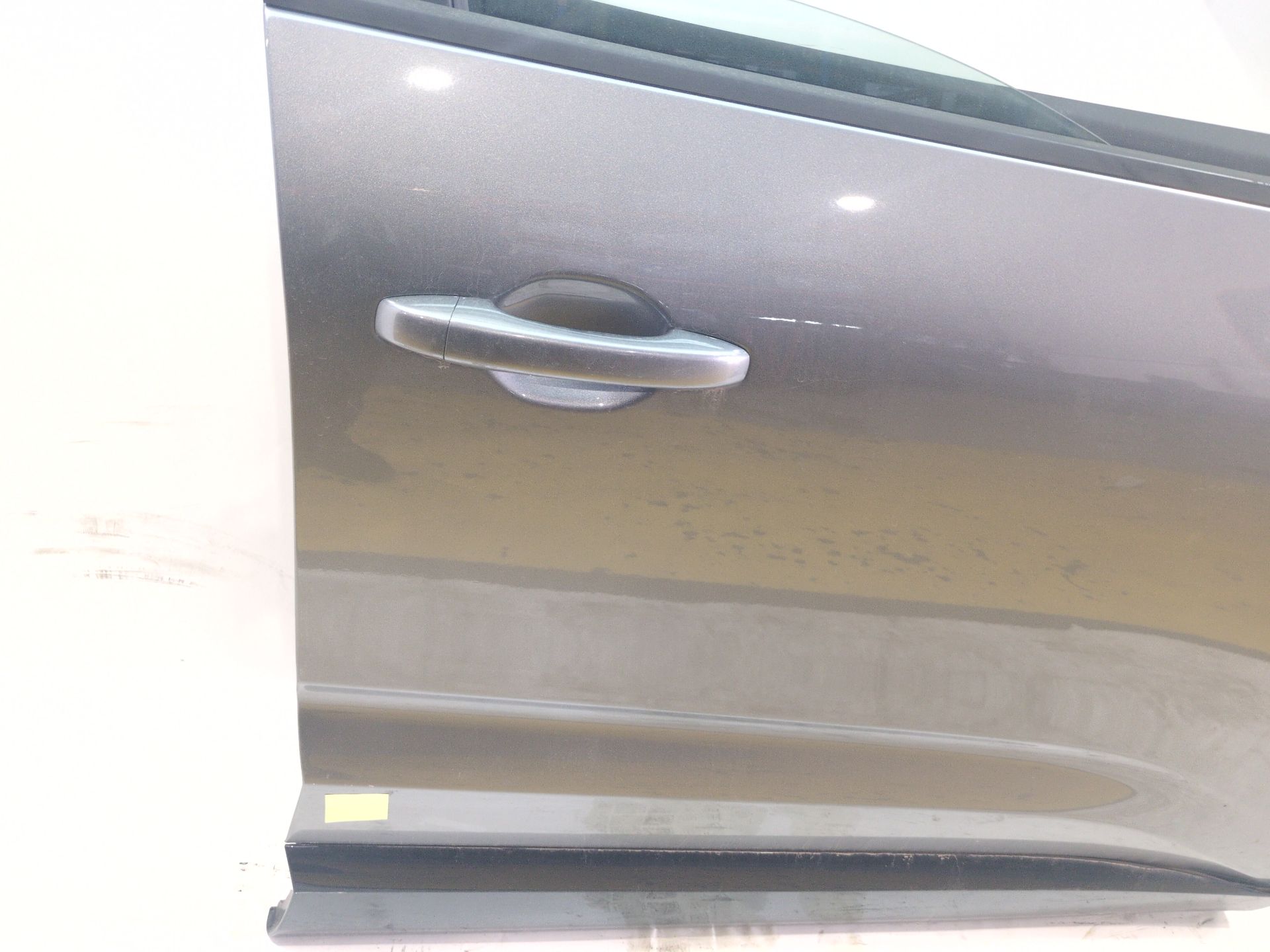 puerta_delantera_derecha_801009450r_grey_schiste_tpkqg_renault_austral_e_tech_200_hybrid