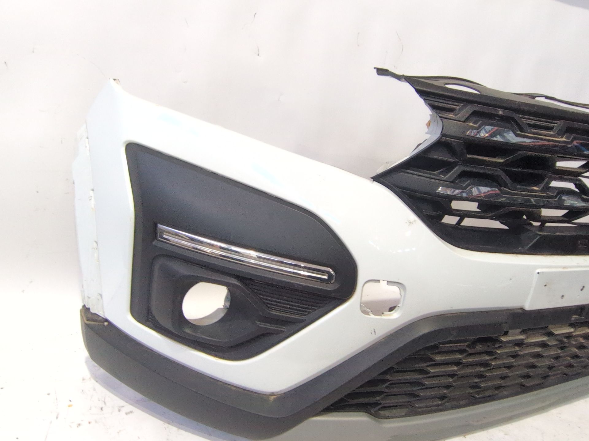 paragolpes_delantero_620225509r_dacia_sandero_iii_1_0_tce_110