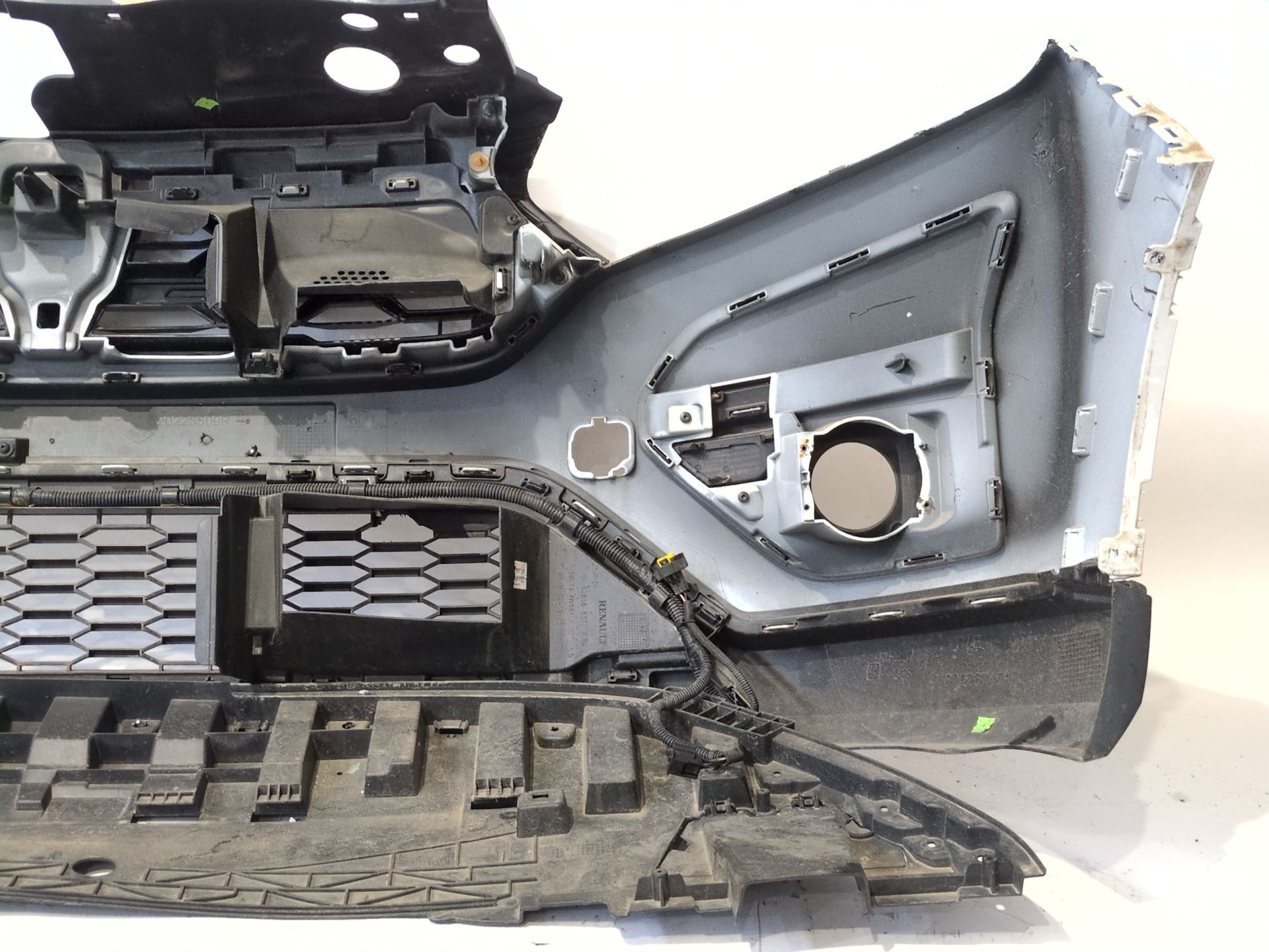 paragolpes_delantero_620225509r_dacia_sandero_iii_1_0_tce_110