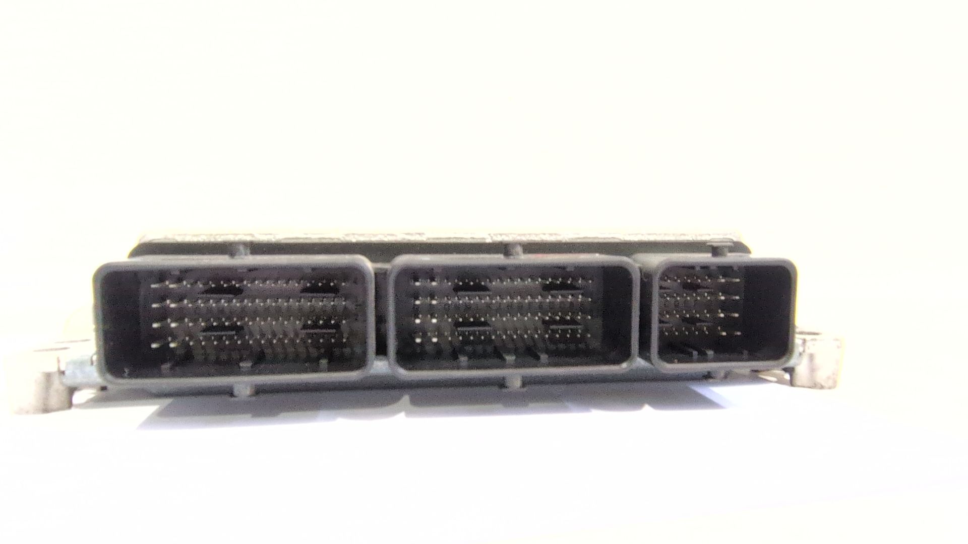 centralita_motor_uce_237104412s_a3c024610101_renault_megane_iv_hatchback_b9a_m_n_1_3_tce_140_b9nb