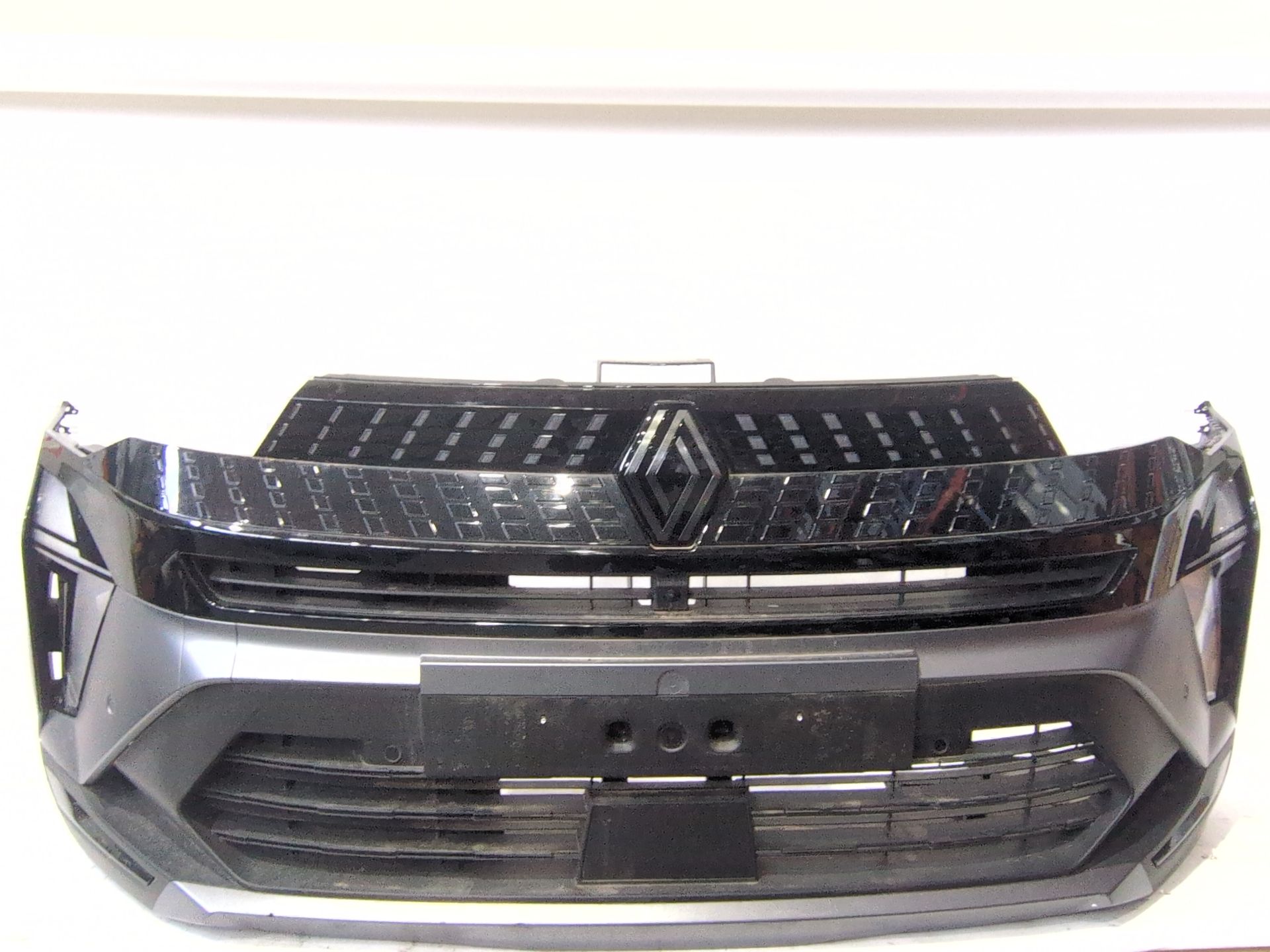 PARAGOLPES DELANTERO RENAULT CAPTUR II (HF_) E-TECH 145 (HFMU HFMM) - 62010P745R