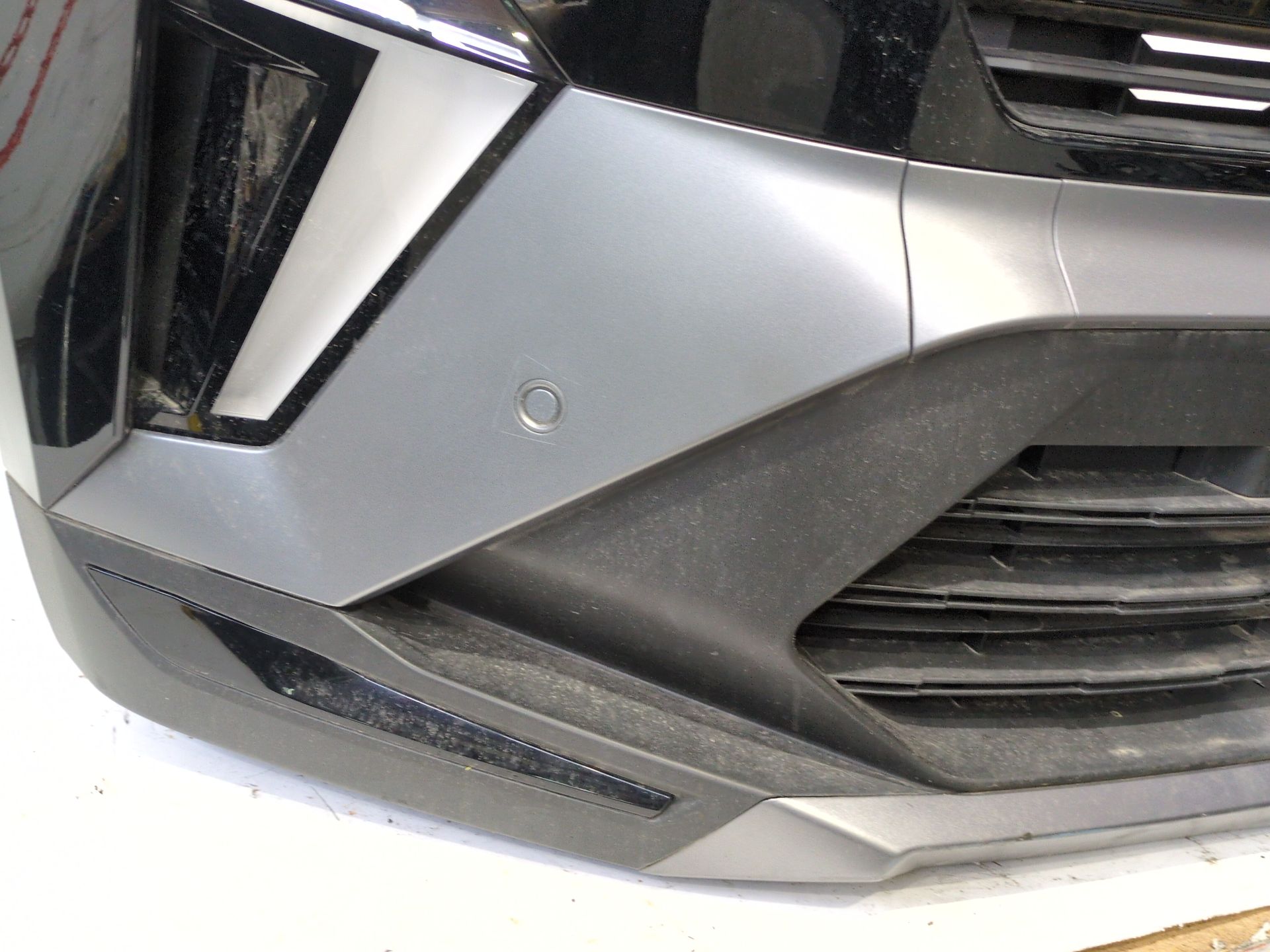 paragolpes_delantero_62010p745r_noir_etoile_tpgne_renault_captur_ii_hf_e_tech_145_hfmu_hfmm