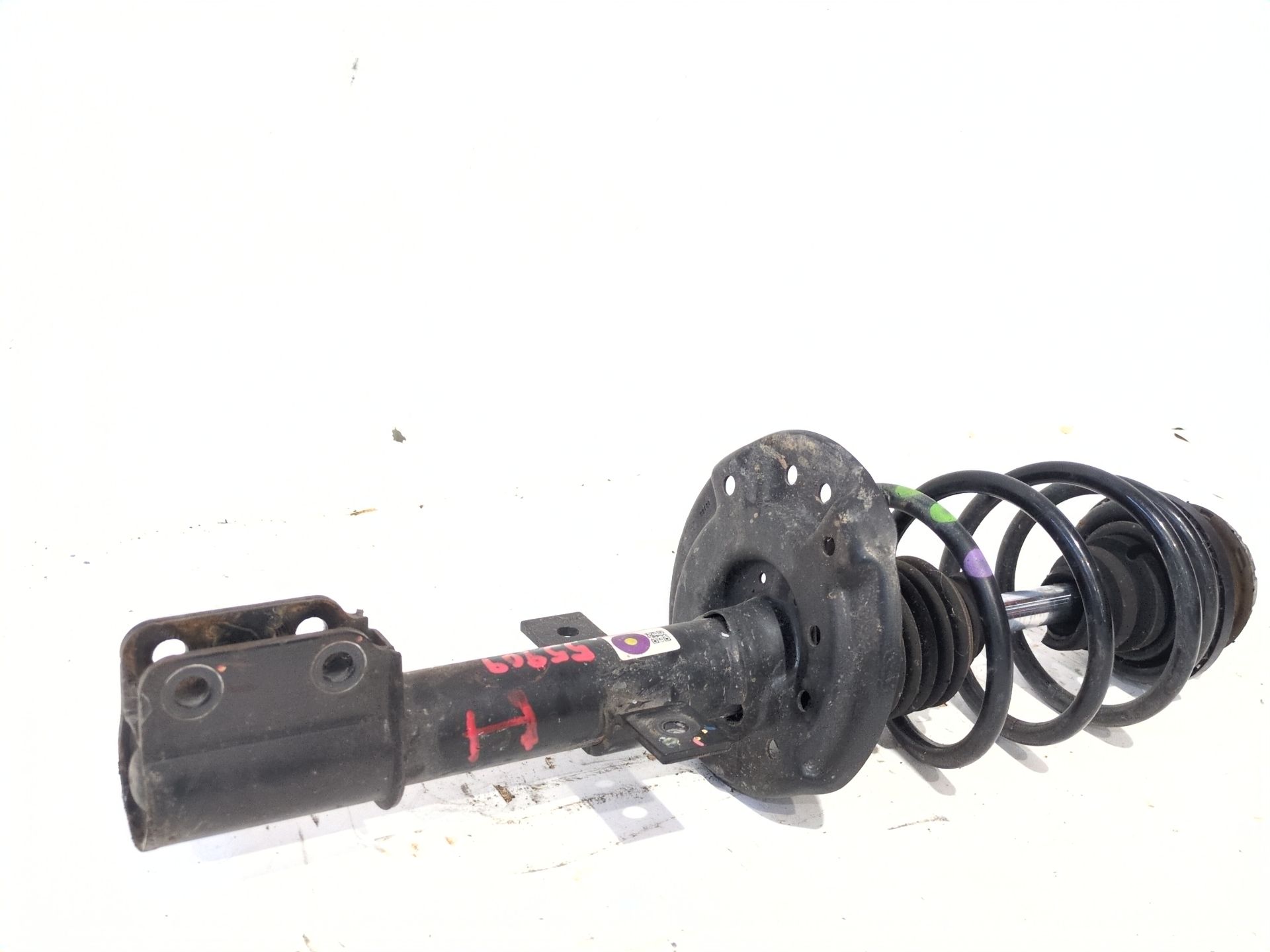 amortiguador_delantero_izquierdo_h8720392_dacia_sandero_iii_1_0_tce_110