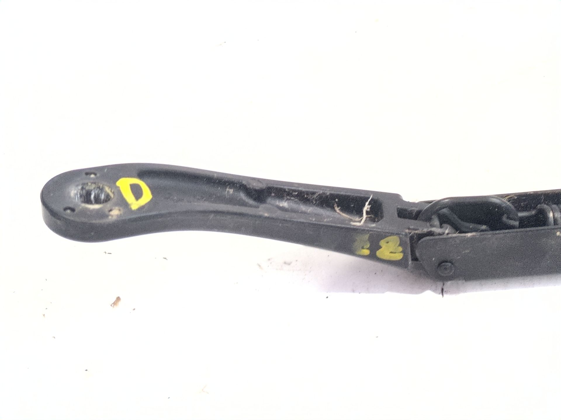 brazo_limpia_delantero_derecho_288868720r_renault_megane_iv_hatchback_b9a_m_n_1_6_e_tech_160_b9nh