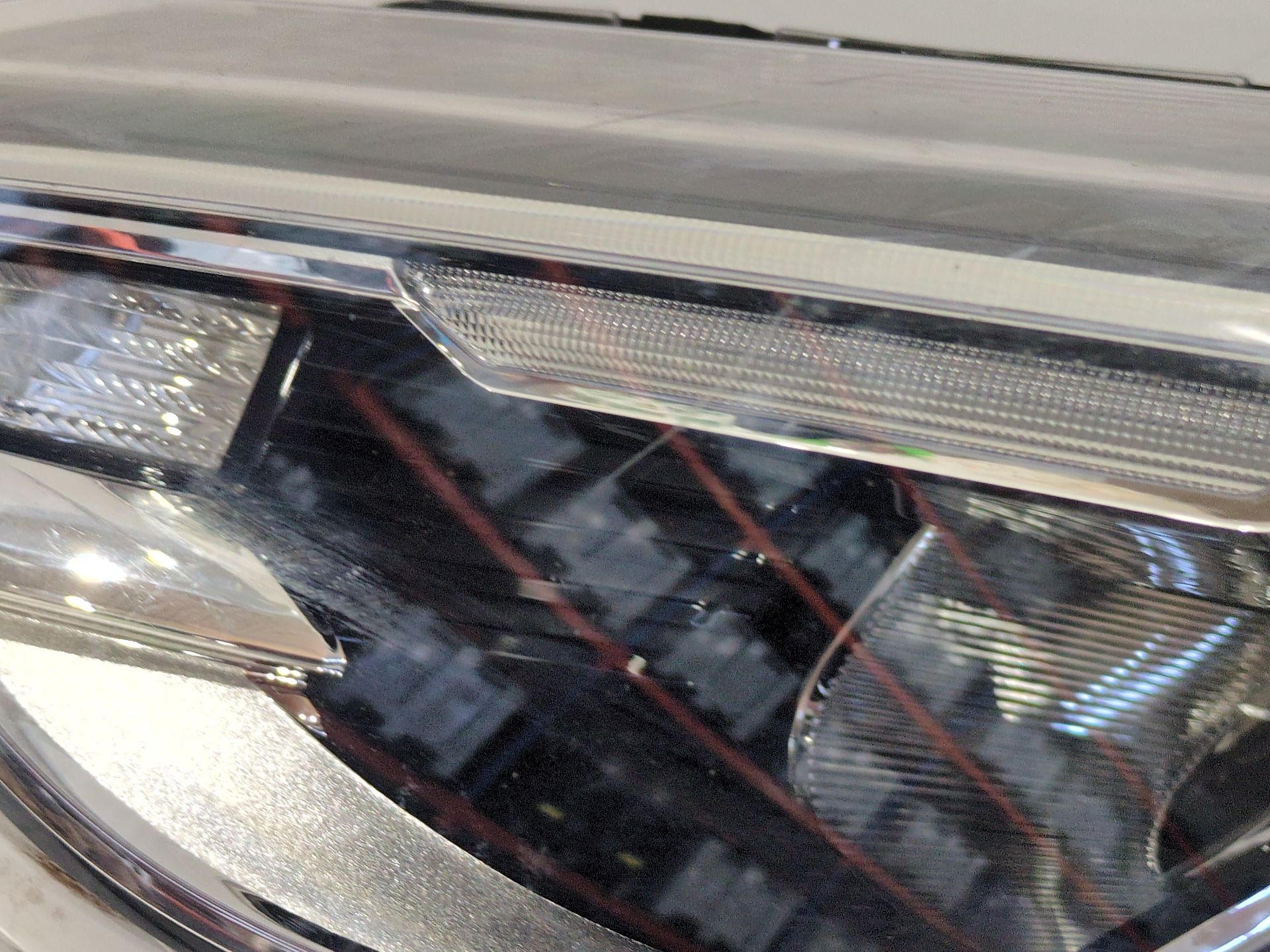 faro_izquierdo_260602566r_renault_arkana_i_lcm_ldn_1_3_tce_160_ldn1