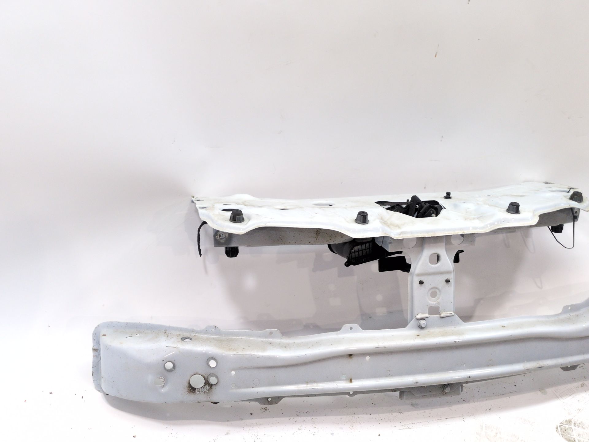 refuerzo_paragolpes_delantero_625044317r_752105051r_renault_express_furgoneta_monovolumen_1_5_blue_dci_95_f6ab