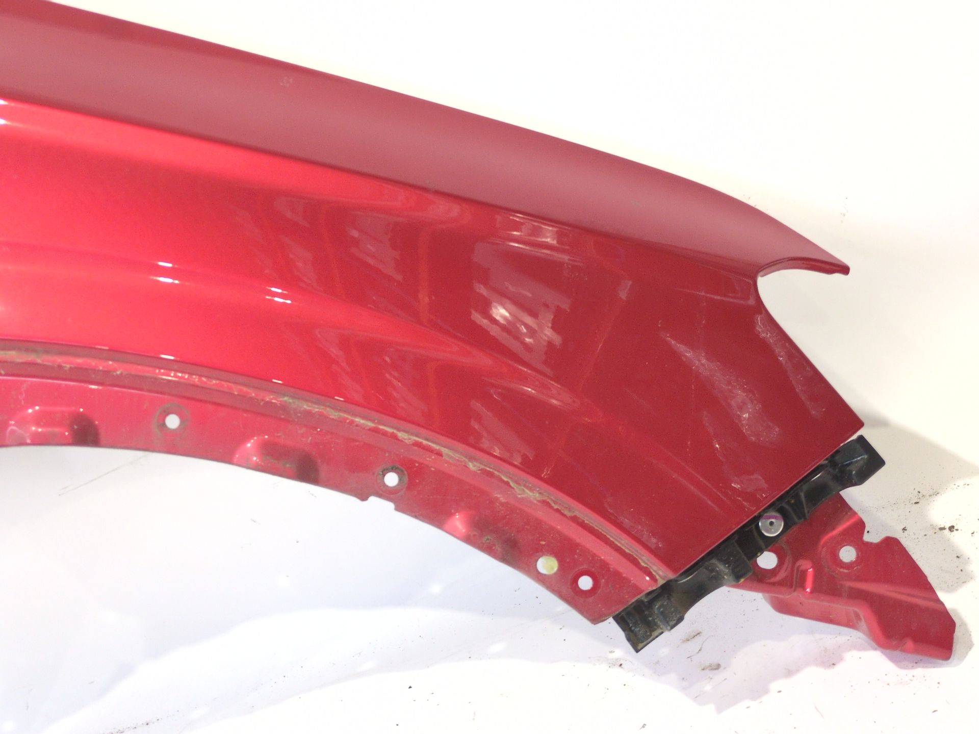 aleta_delantera_derecha_631126954r_red_flamme_tpnnp_renault_austral_tce_140