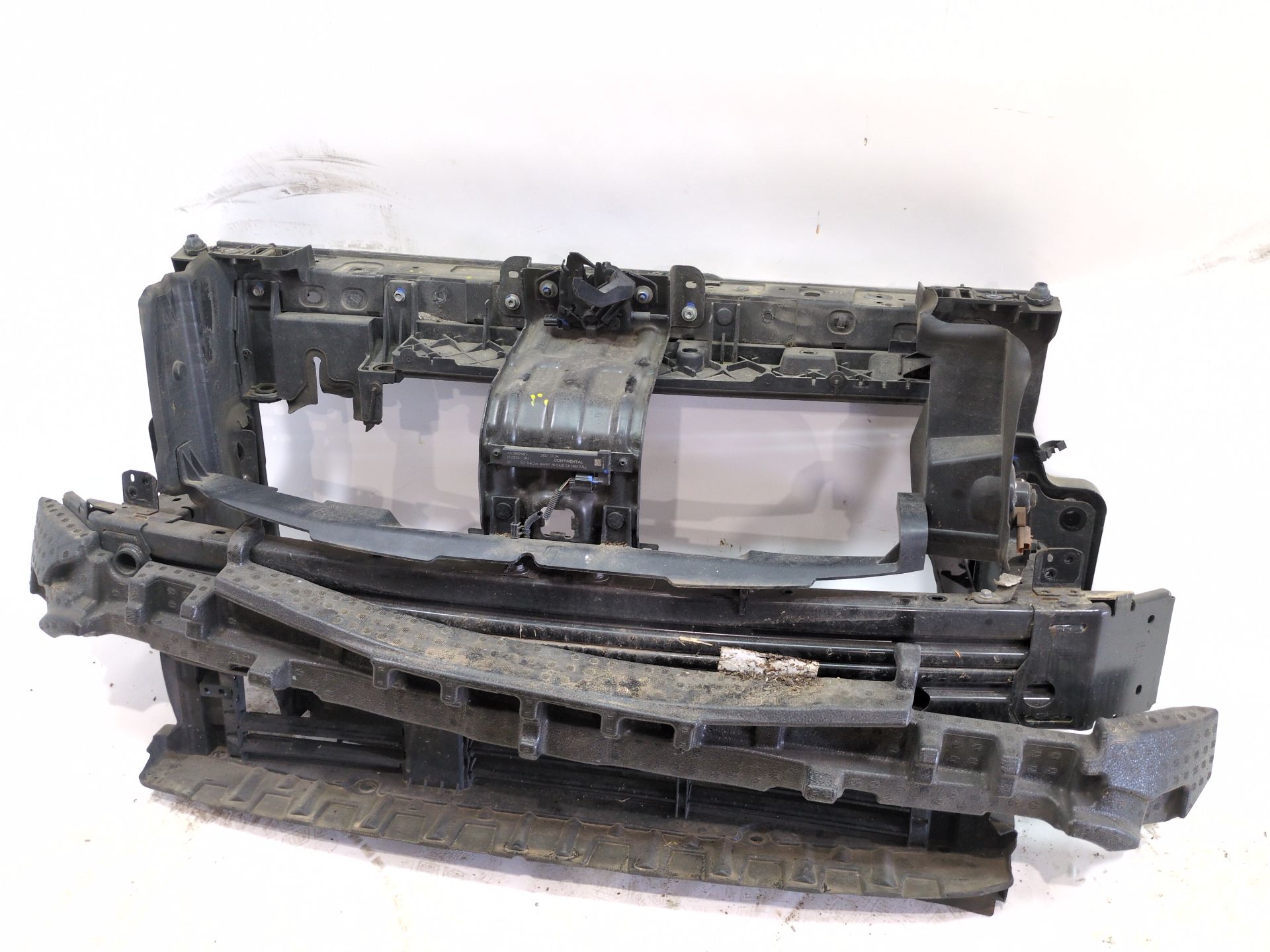 REFUERZO PARAGOLPES DELANTERO RENAULT AUSTRAL TCE 140 - 752101751R