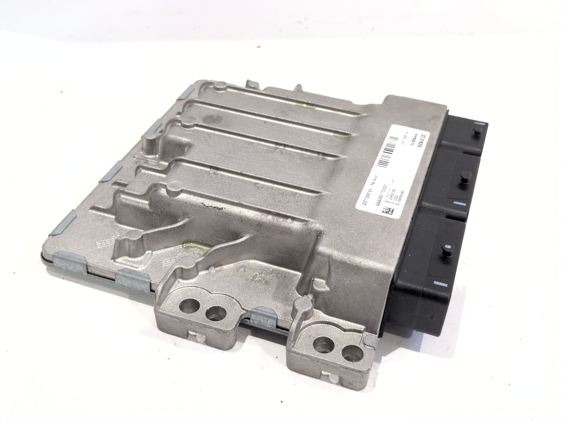 centralita_motor_uce_237100813v_237100812v_renault_captur_ii_hf_tce_140_hfn0