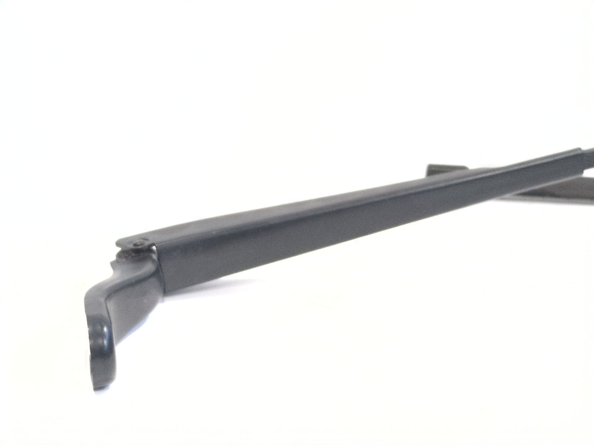 brazo_limpia_delantero_izquierdo_288817651r_renault_captur_ii_hf_tce_140_hfn0