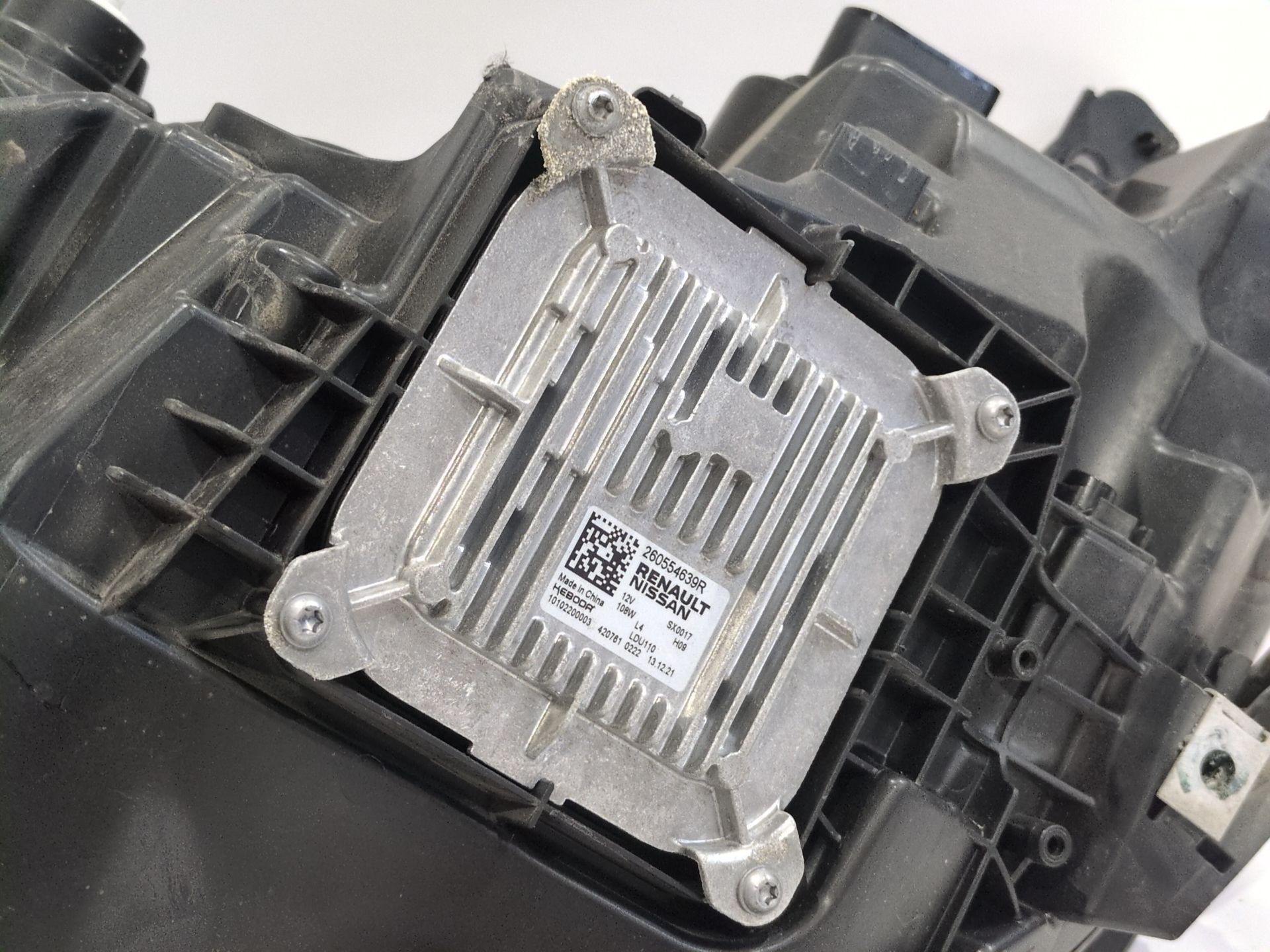 faro_derecho_260103381r_1ex01515102_renault_austral_tce_140