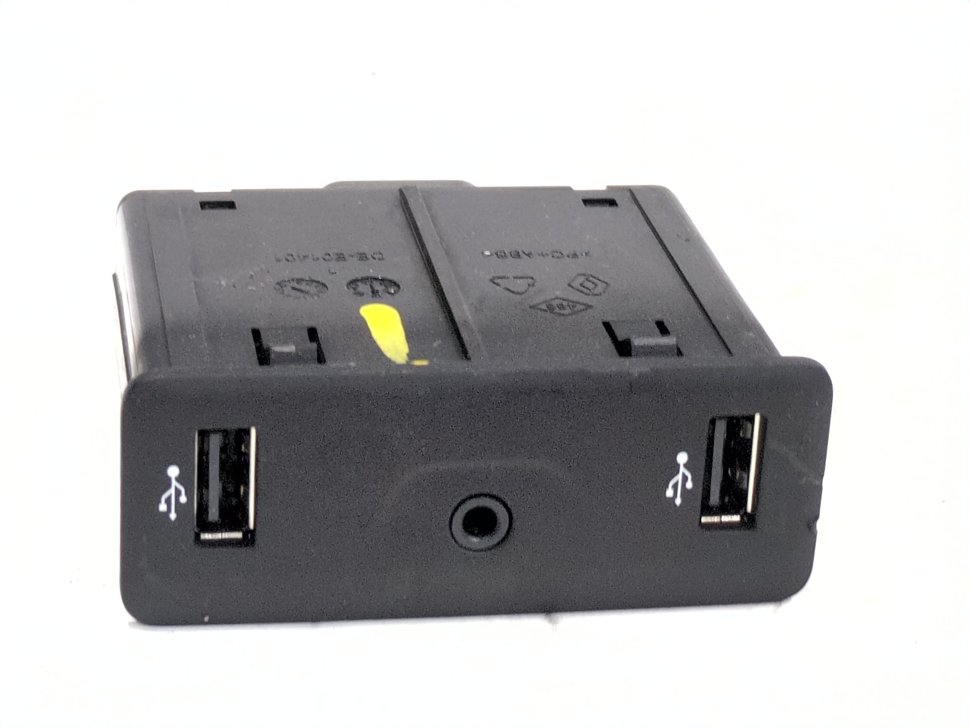 CONECTOR USB / AUX RENAULT SCÉNIC IV (J9_) 1.5 DCI 110