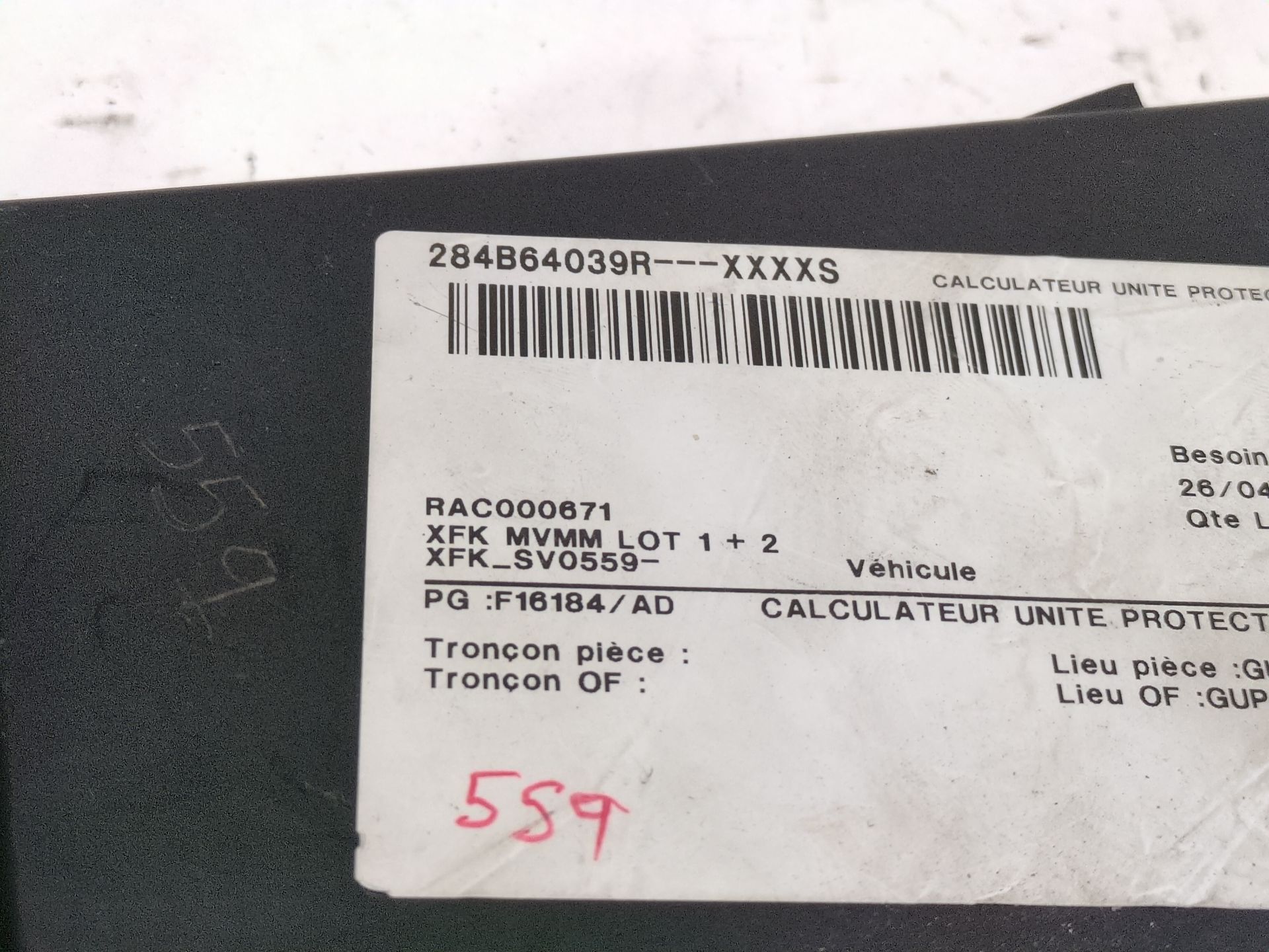 caja_reles_fusibles_284b64039r_renault_kangoo_grand_kangoo_ii_kw0_1_1_5_dci_85_kw0k_kw0l_kw0b