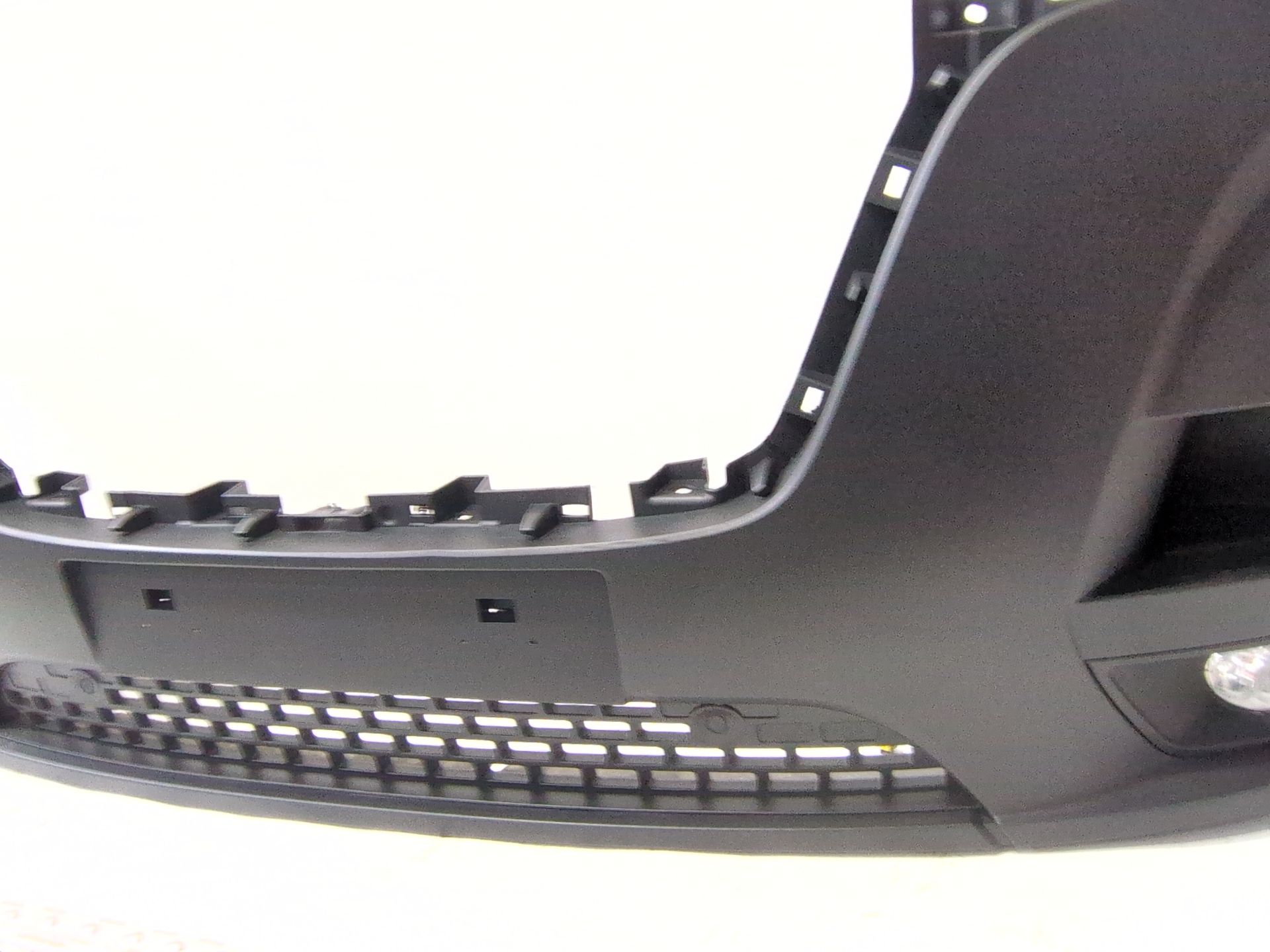 paragolpes_delantero_620104124x_renault_master_iii_furgoneta_fv_2_3_dci_150_rwd_fv0f