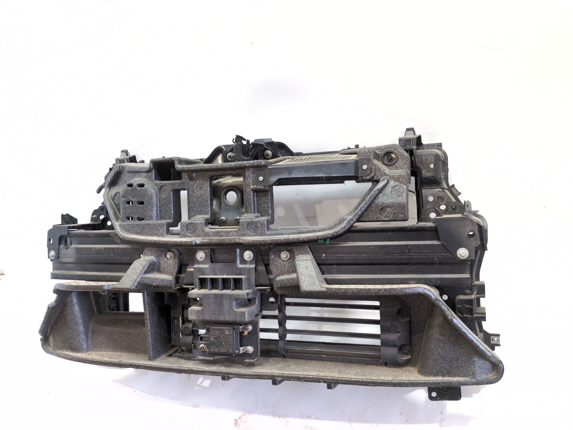 refuerzo_paragolpes_delantero_625008479r_625543630r_renault_arkana_i_lcm_ldn_1_3_tce_160_ldn1