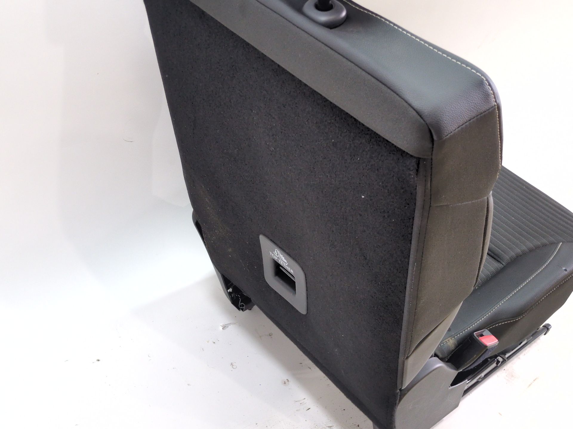 asiento_trasero_izquierdo_886703861r_883705152r_renault_scenic_iv_j9_1_5_dci_110