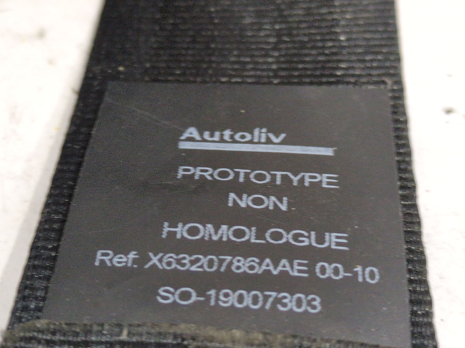 cinturon_seguridad_trasero_derecho_x6320786a_renault_scenic_iv_j9_1_5_dci_110