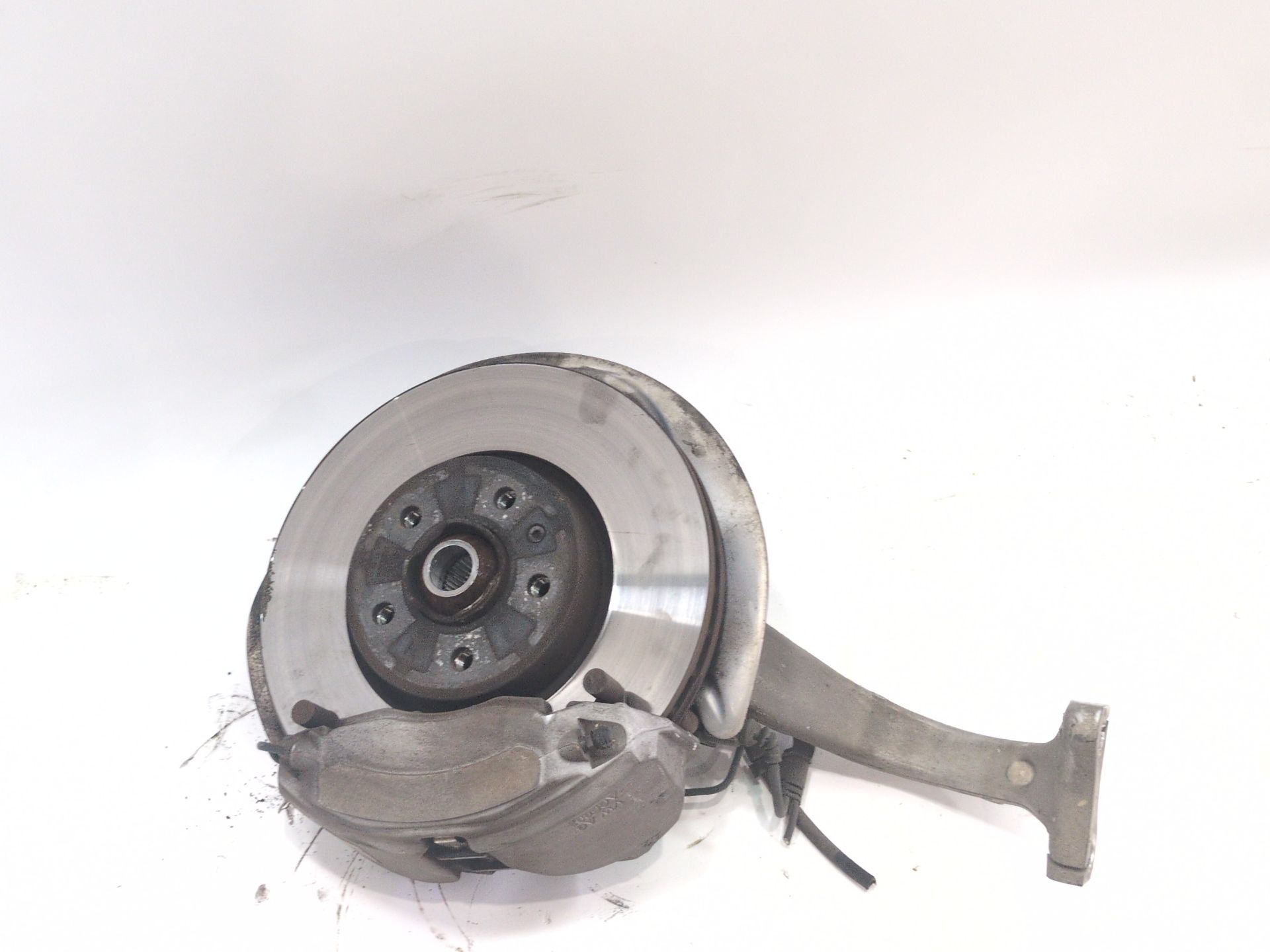 mangueta_delantera_izquierda_8w0407241f_audi_a5_sportback_f5a_f5f_2_0_tdi_quattro