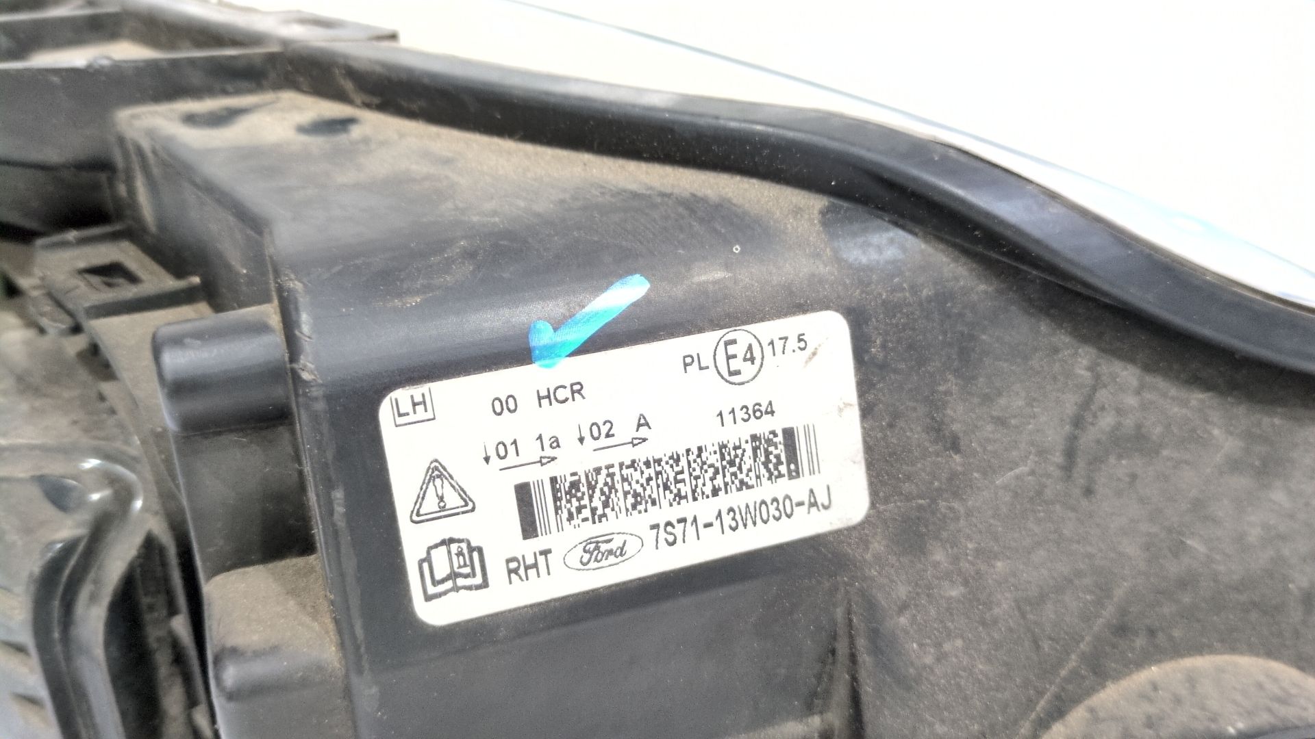 faro_izquierdo_7s7113w030_ford_mondeo_iv_sedan_ba7_2_0_flexifuel