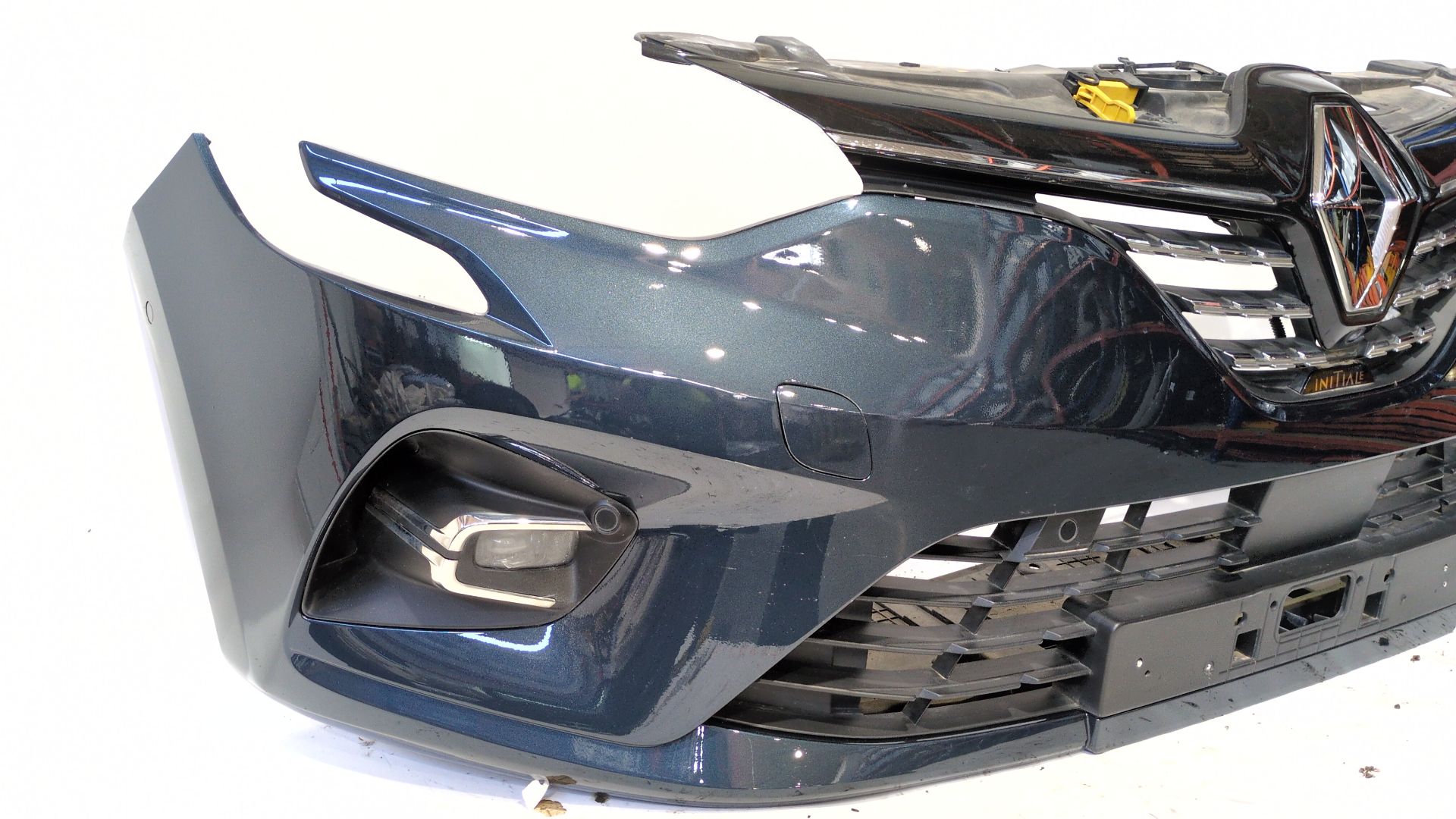 paragolpes_delantero_620228966r_renault_clio_v_b7_1_3_tce_140_b7n0