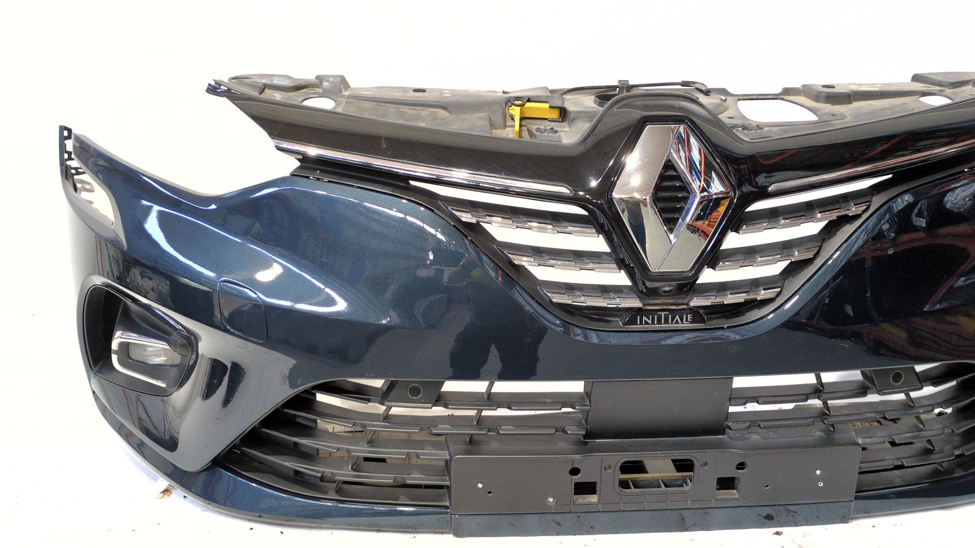 paragolpes_delantero_620228966r_renault_clio_v_b7_1_3_tce_140_b7n0