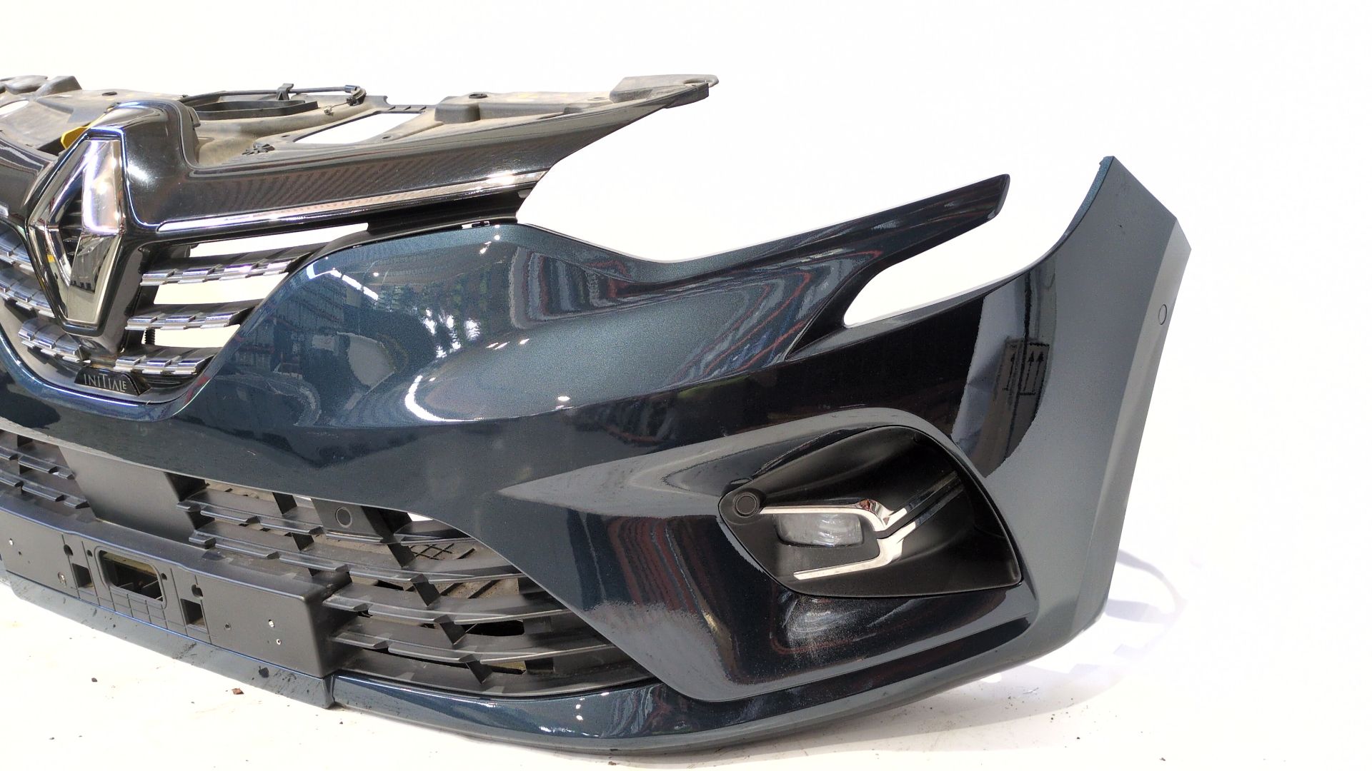 paragolpes_delantero_620228966r_renault_clio_v_b7_1_3_tce_140_b7n0