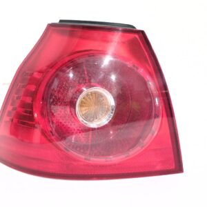 piloto_trasero_izquierdo_exterior_1k6945095ac_volkswagen_golf_v_1k1_2_0_gti