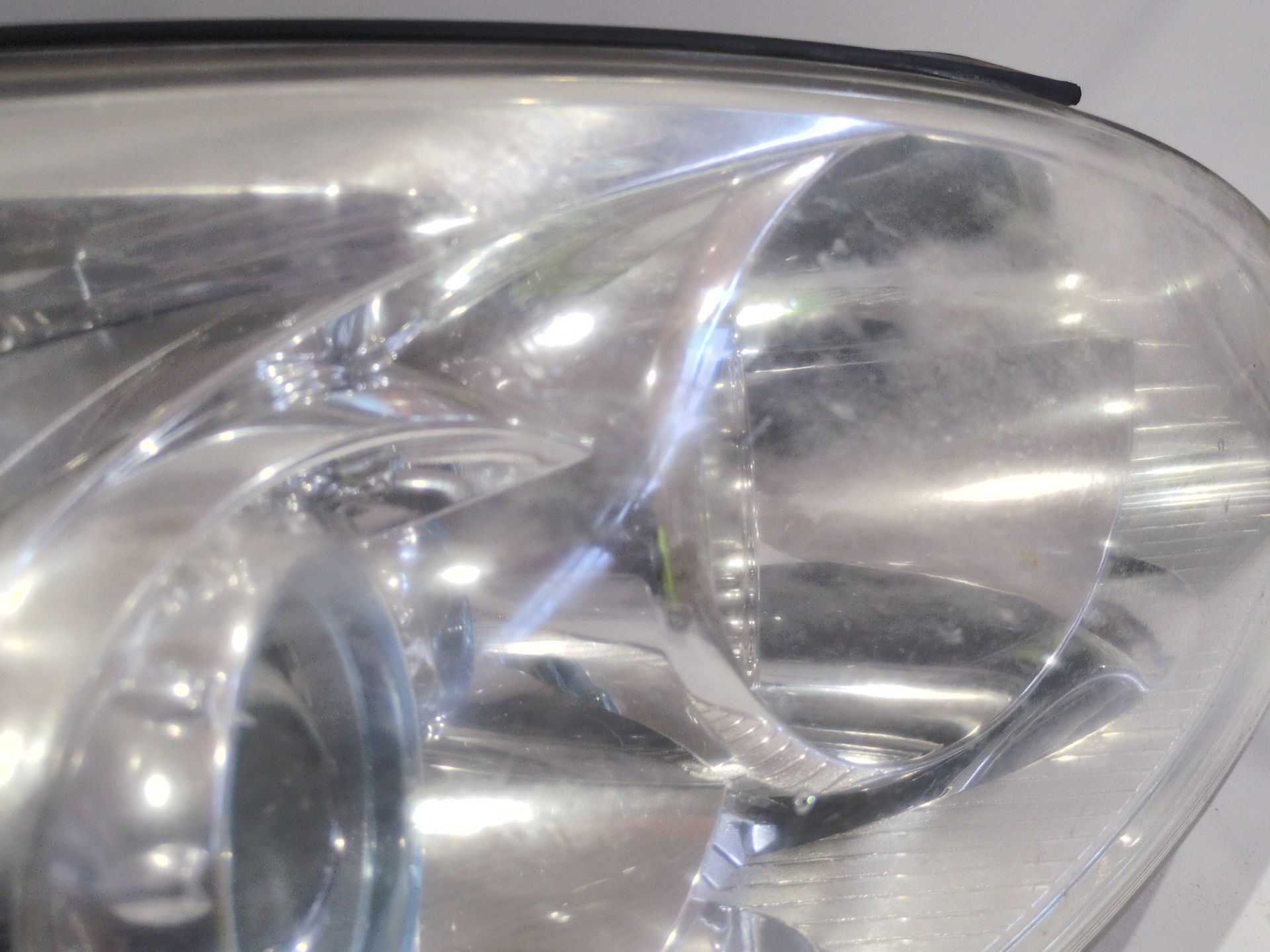 faro_derecho_921022l120_hyundai_i30_fd_1_4