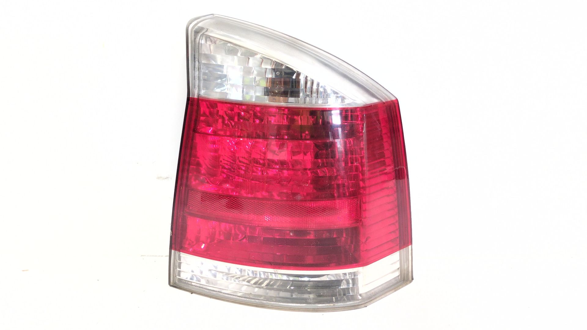 piloto_trasero_derecho_1222699_opel_vectra_c_gts_z02_1_9_cdti_f68