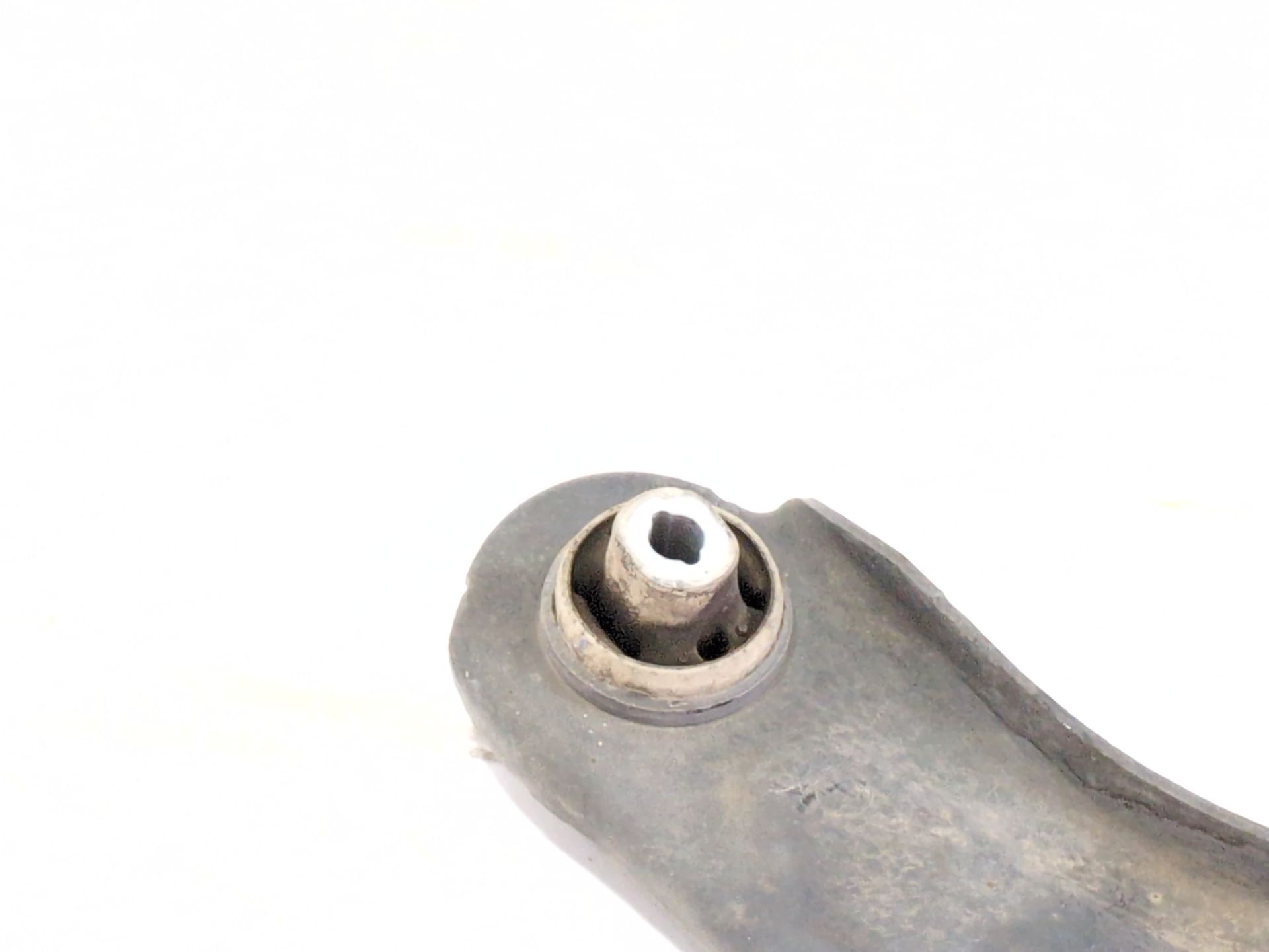 brazo_suspension_inferior_delantero_izquierdo_sin_referencia_renault_megane_iv_sport_tourer_k9a_m_n_1_5_dci_110