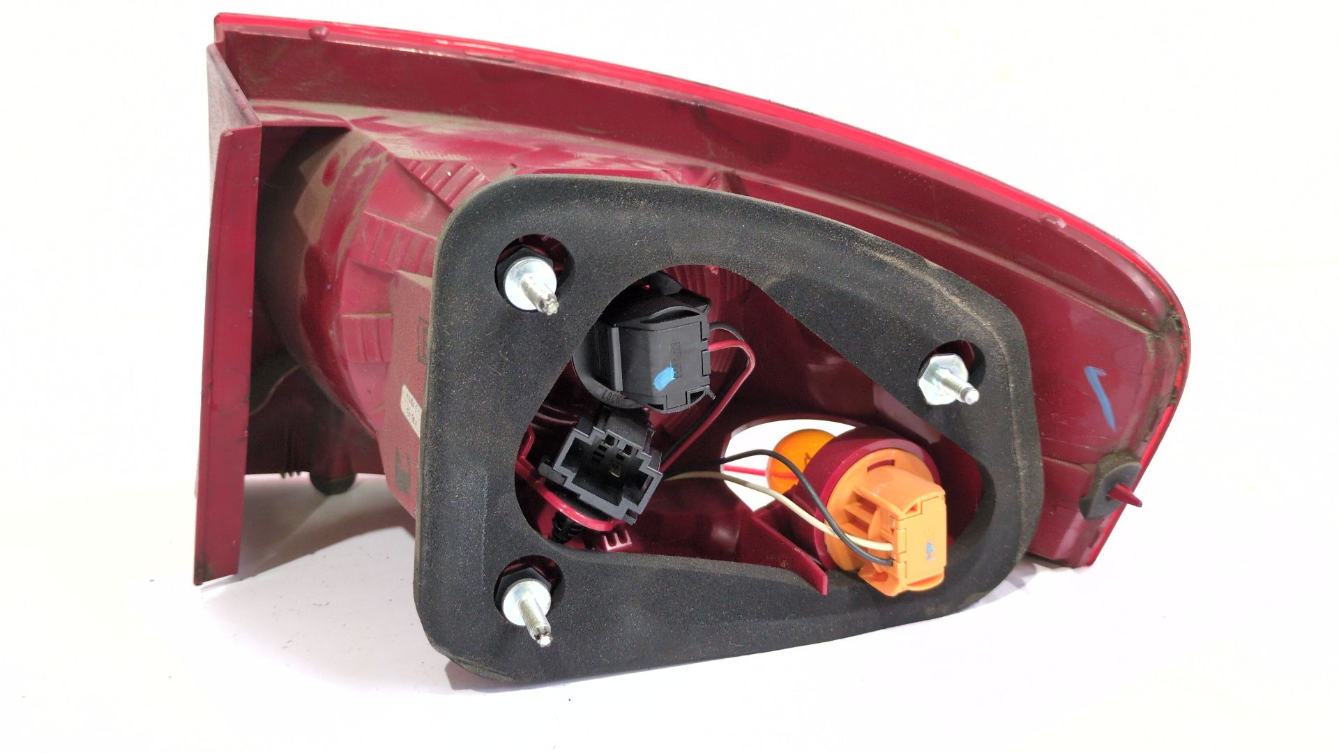 piloto_trasero_izquierdo_exterior_5p8945111a_seat_altea_xl_5p5_5p8_1_6_tdi