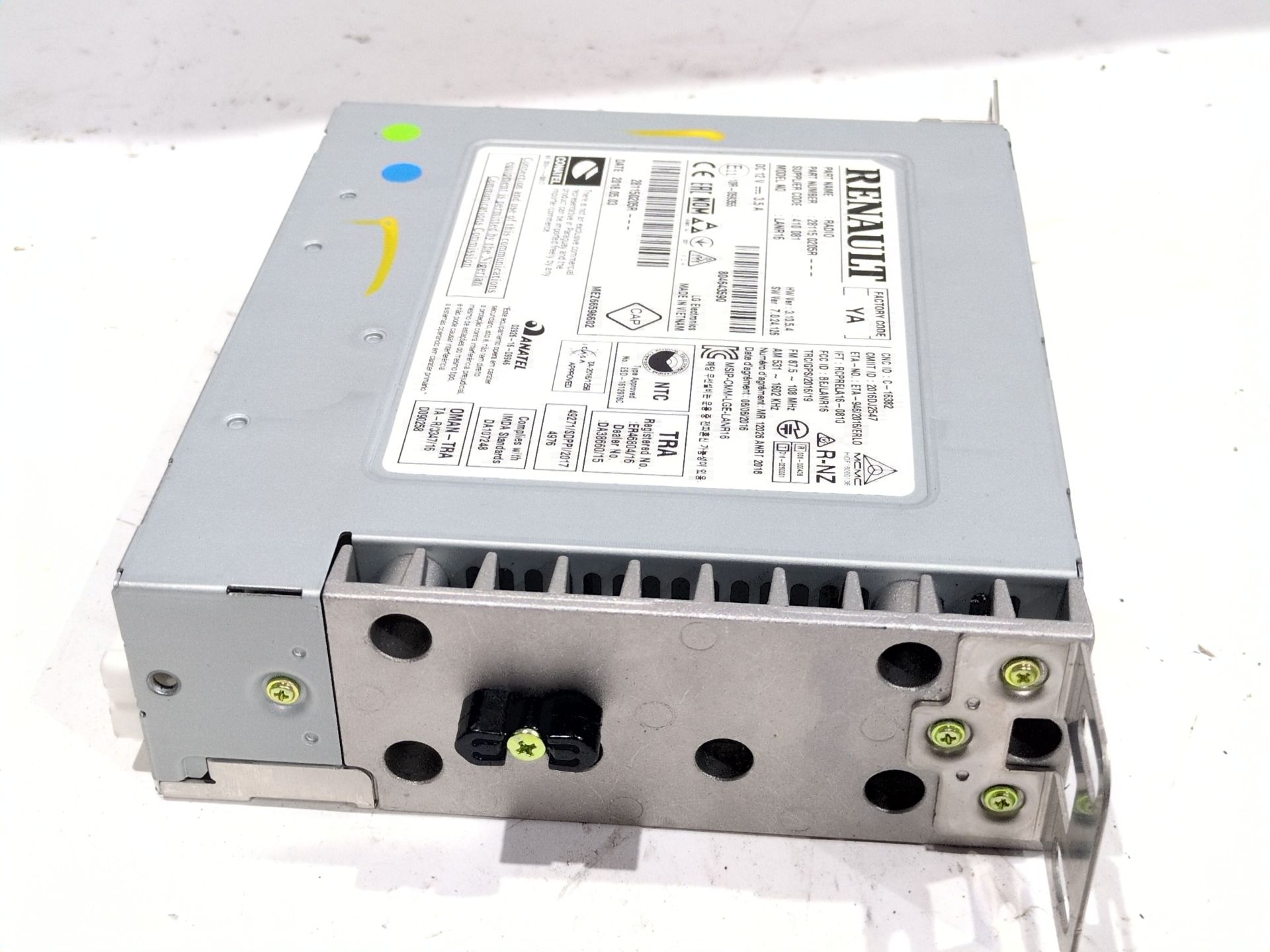 sistema_audio_radio_cd_281150205r_renault_megane_iv_sport_tourer_k9a_m_n_1_5_dci_110