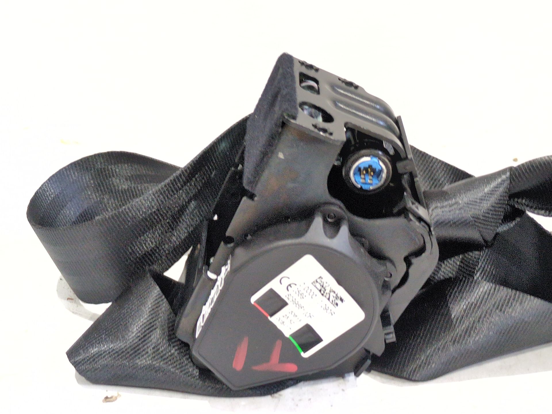cinturon_seguridad_trasero_izquierdo_888410807r_renault_megane_iv_sport_tourer_k9a_m_n_1_5_dci_110