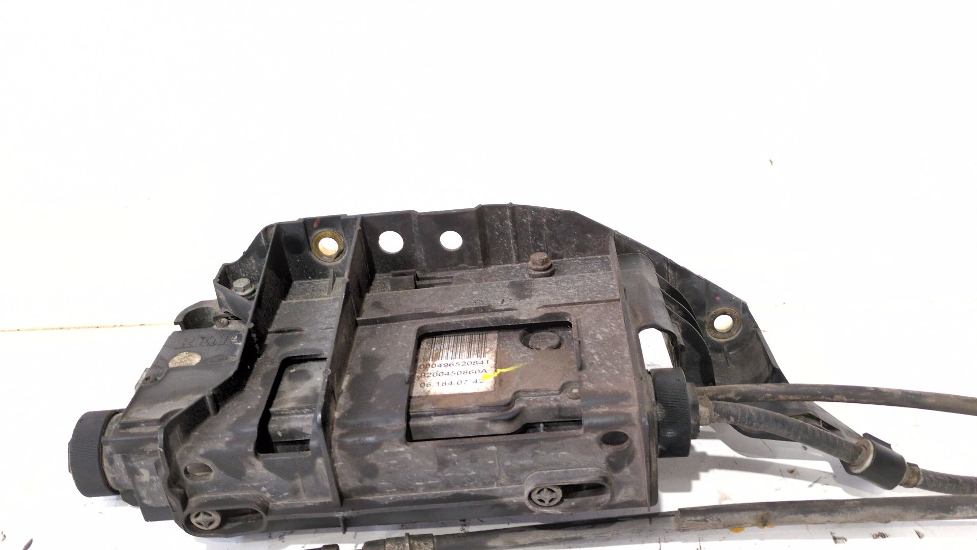 freno_de_mano_electrico_8200450860a_renault_scenic_ii_jm0_1_1_9_dci_jm14