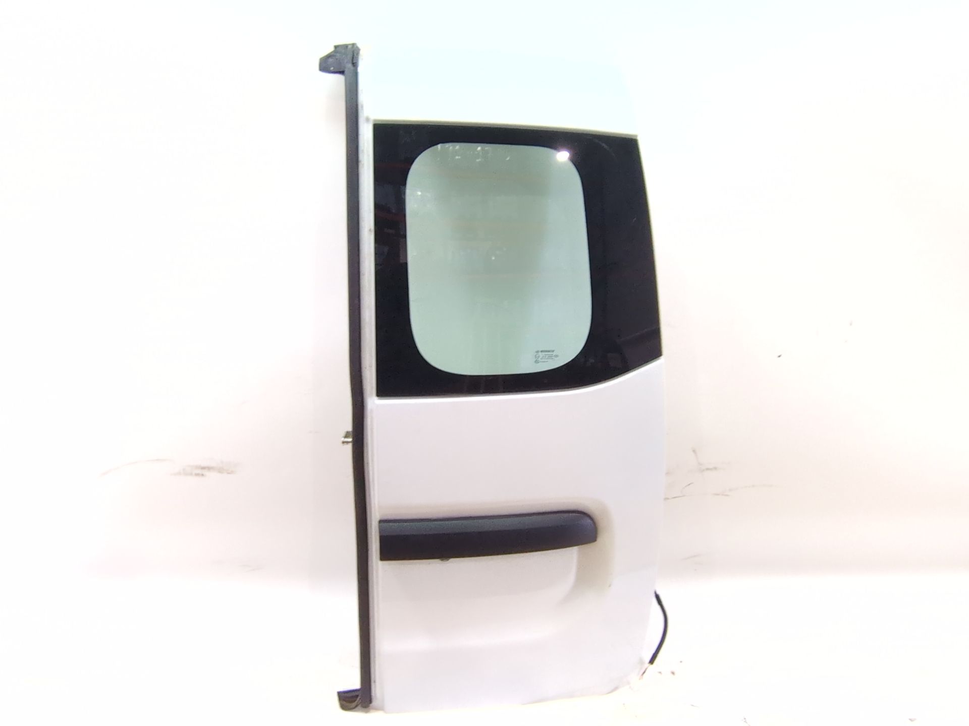 puerta_de_carga_trasera_derecha_sin_referencia_renault_express_furgoneta_monovolumen_1_5_blue_dci_95_f6ab