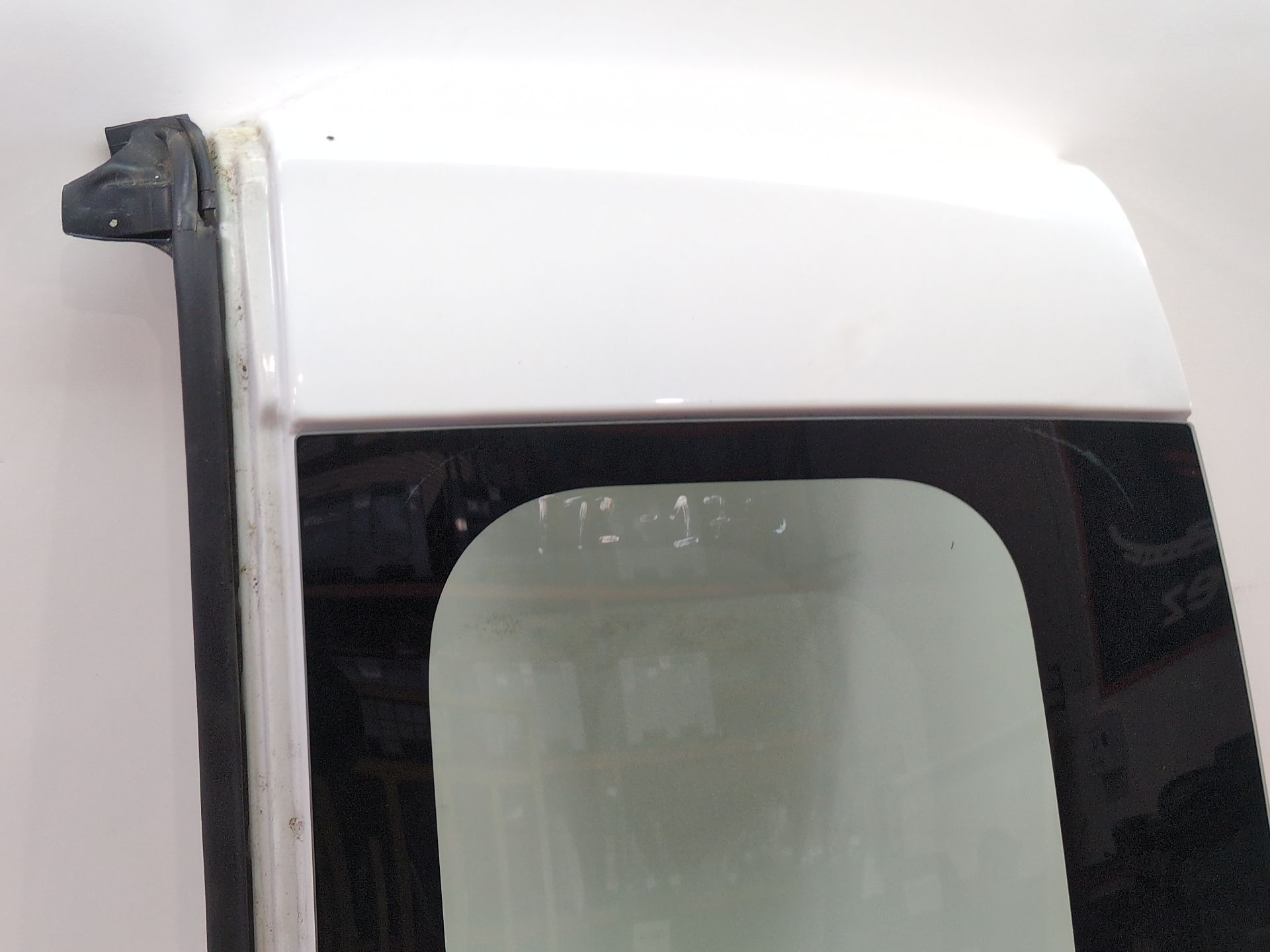 puerta_de_carga_trasera_derecha_sin_referencia_renault_express_furgoneta_monovolumen_1_5_blue_dci_95_f6ab