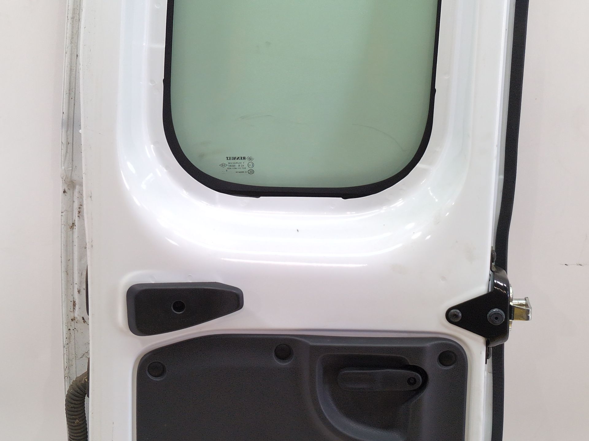 puerta_de_carga_trasera_derecha_sin_referencia_renault_express_furgoneta_monovolumen_1_5_blue_dci_95_f6ab