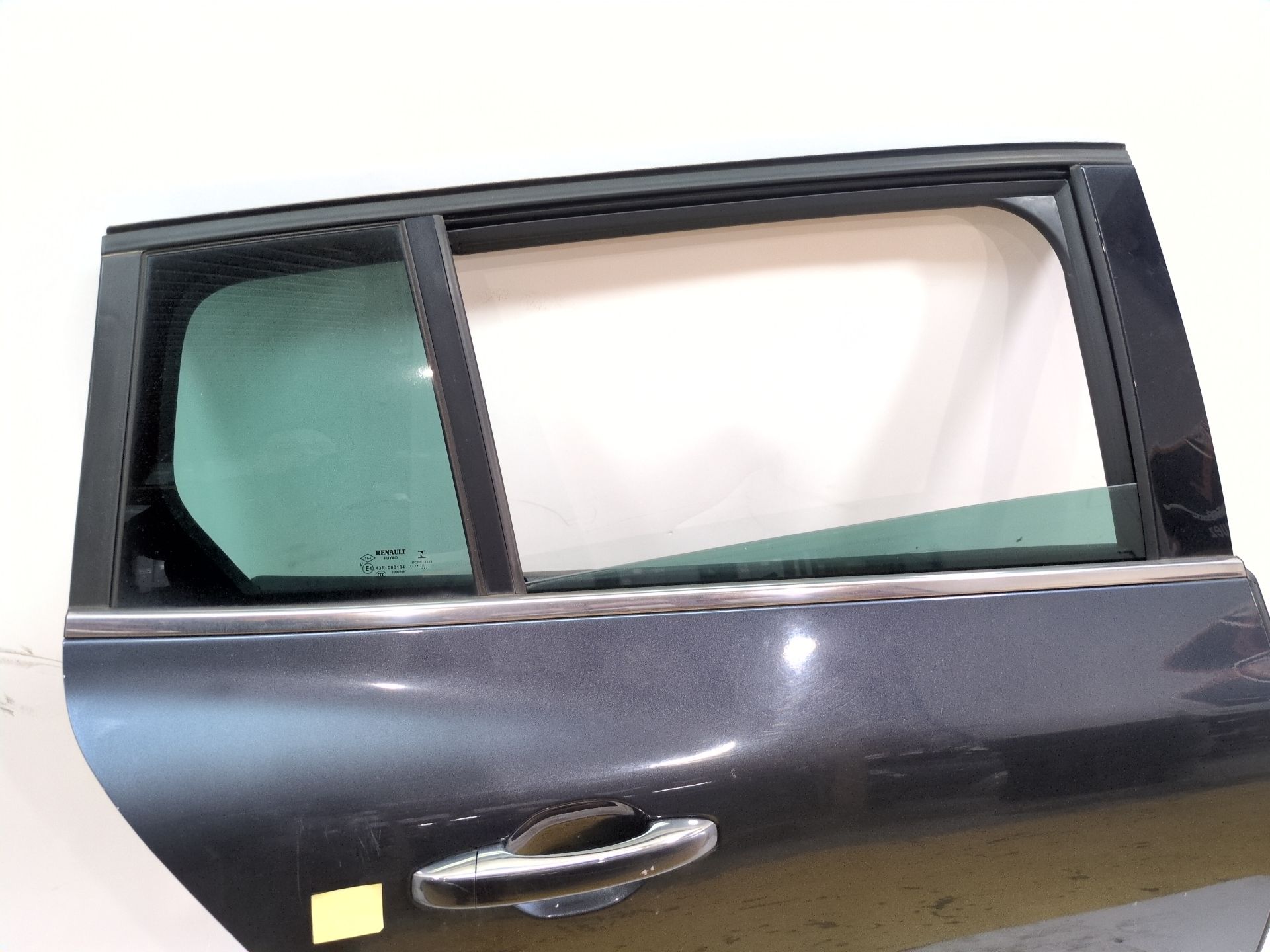 puerta_trasera_derecha_821006310r_renault_megane_iv_sport_tourer_k9a_m_n_1_5_dci_110