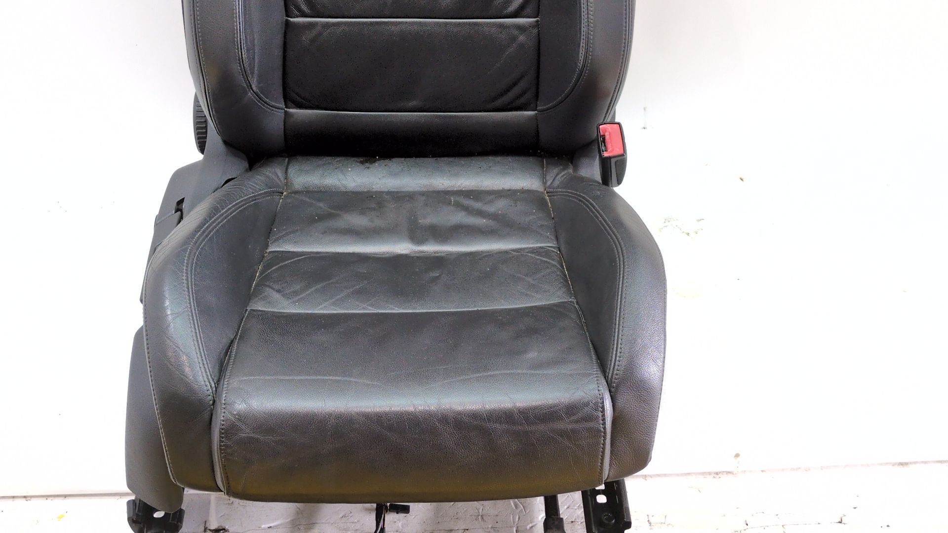 asiento_delantero_izquierdo_1k4881105pa_volkswagen_golf_v_1k1_2_0_gti