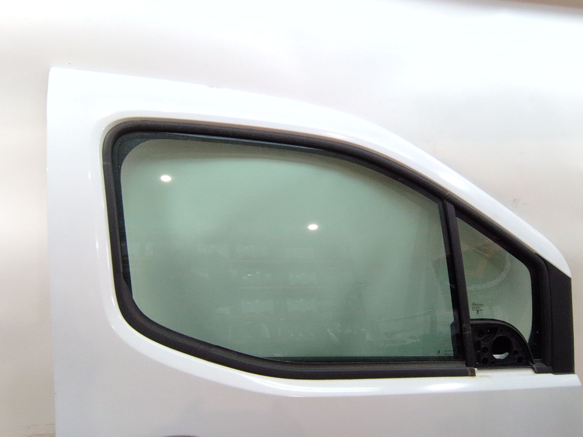 puerta_delantera_derecha_9831047380_peugeot_partner_furgoneta_monovolumen_k9_e_partner