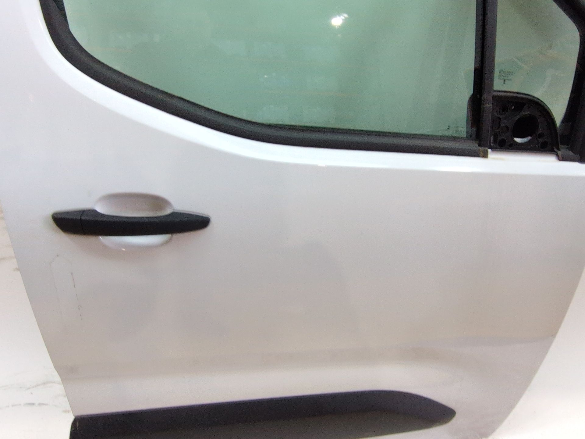 puerta_delantera_derecha_9831047380_peugeot_partner_furgoneta_monovolumen_k9_e_partner