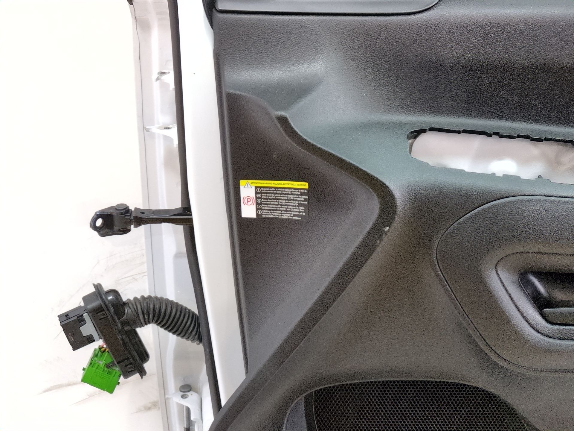 puerta_delantera_derecha_9831047380_peugeot_partner_furgoneta_monovolumen_k9_e_partner