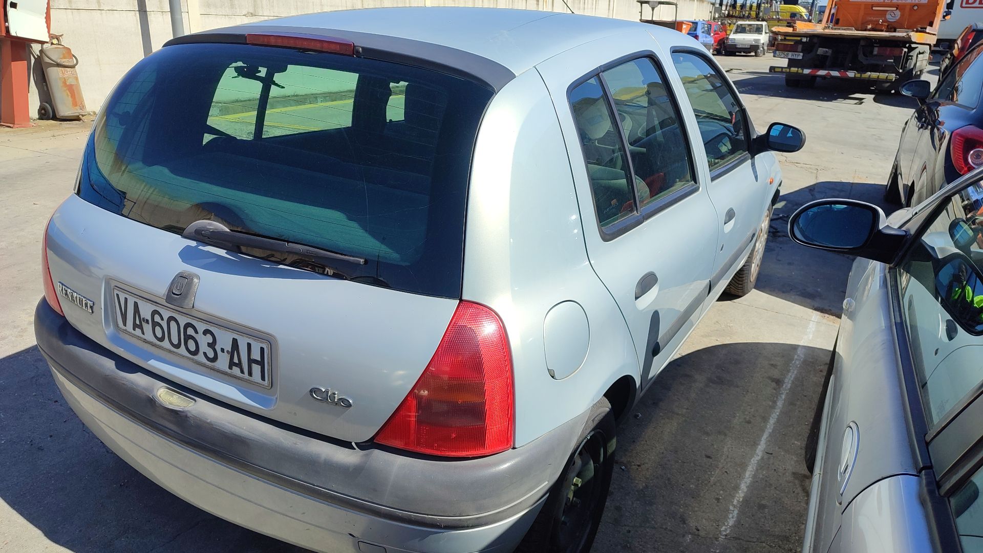 renault_clio_ii_bb_cb
