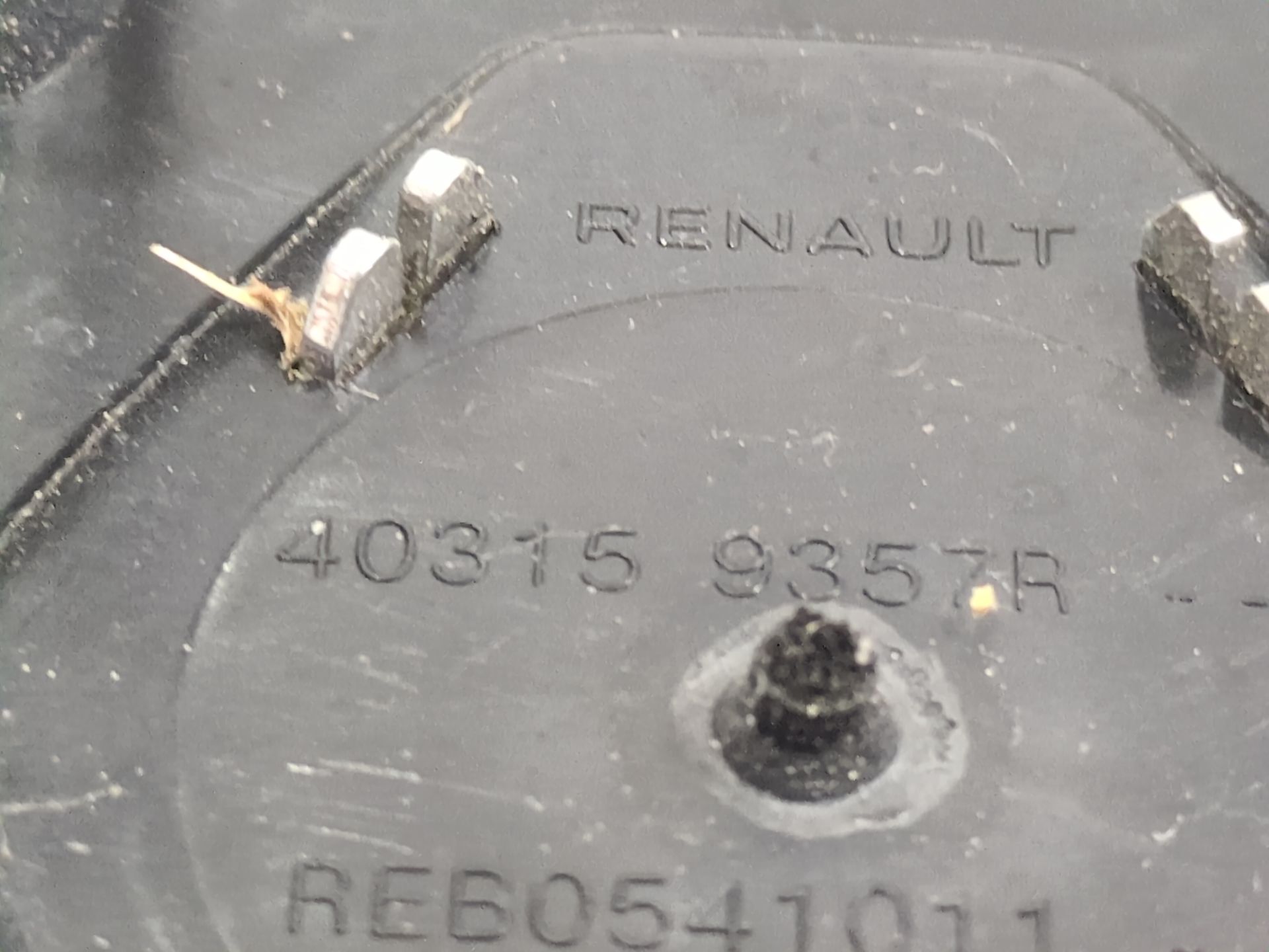 tapacubo_unidad_403159357r_renault_express_furgoneta_monovolumen_1_5_blue_dci_95_f6ab